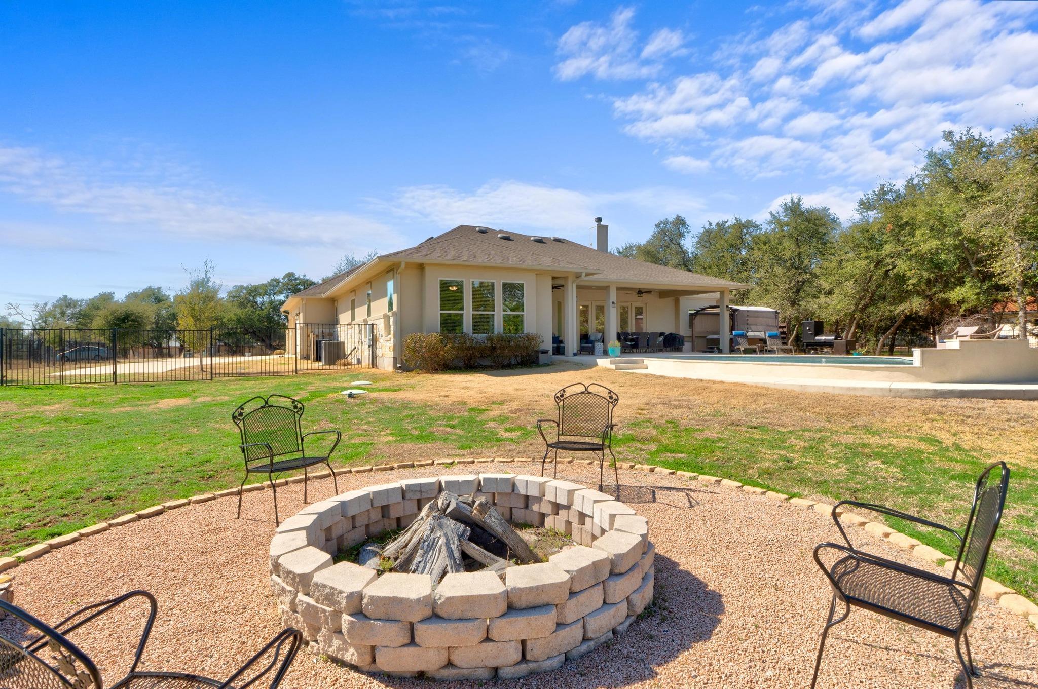 216 Rio Ancho Blvd, Liberty Hill, TX 78642