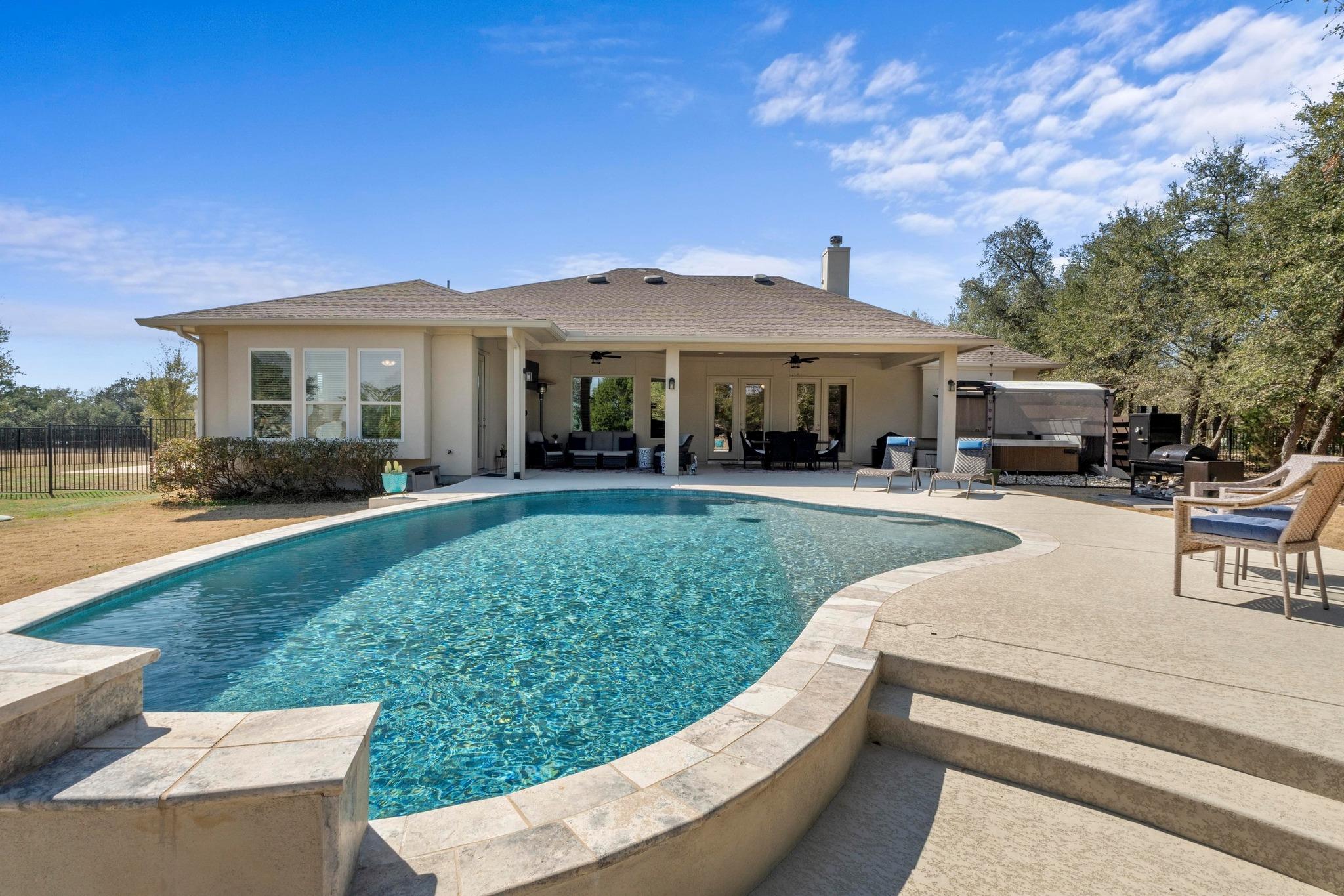 216 Rio Ancho Blvd, Liberty Hill, TX 78642