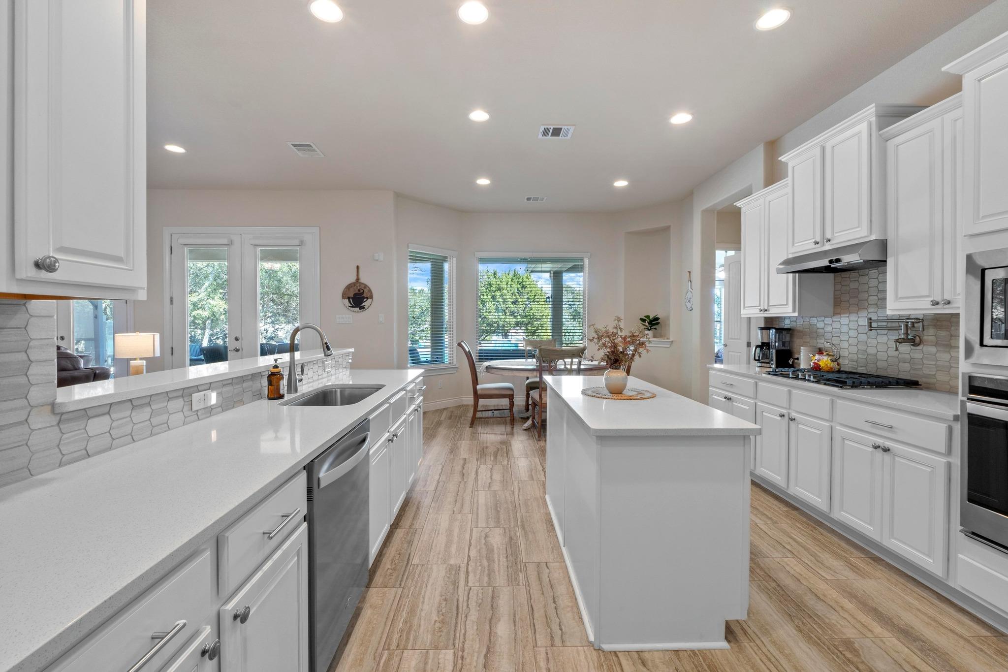 216 Rio Ancho Blvd, Liberty Hill, TX 78642