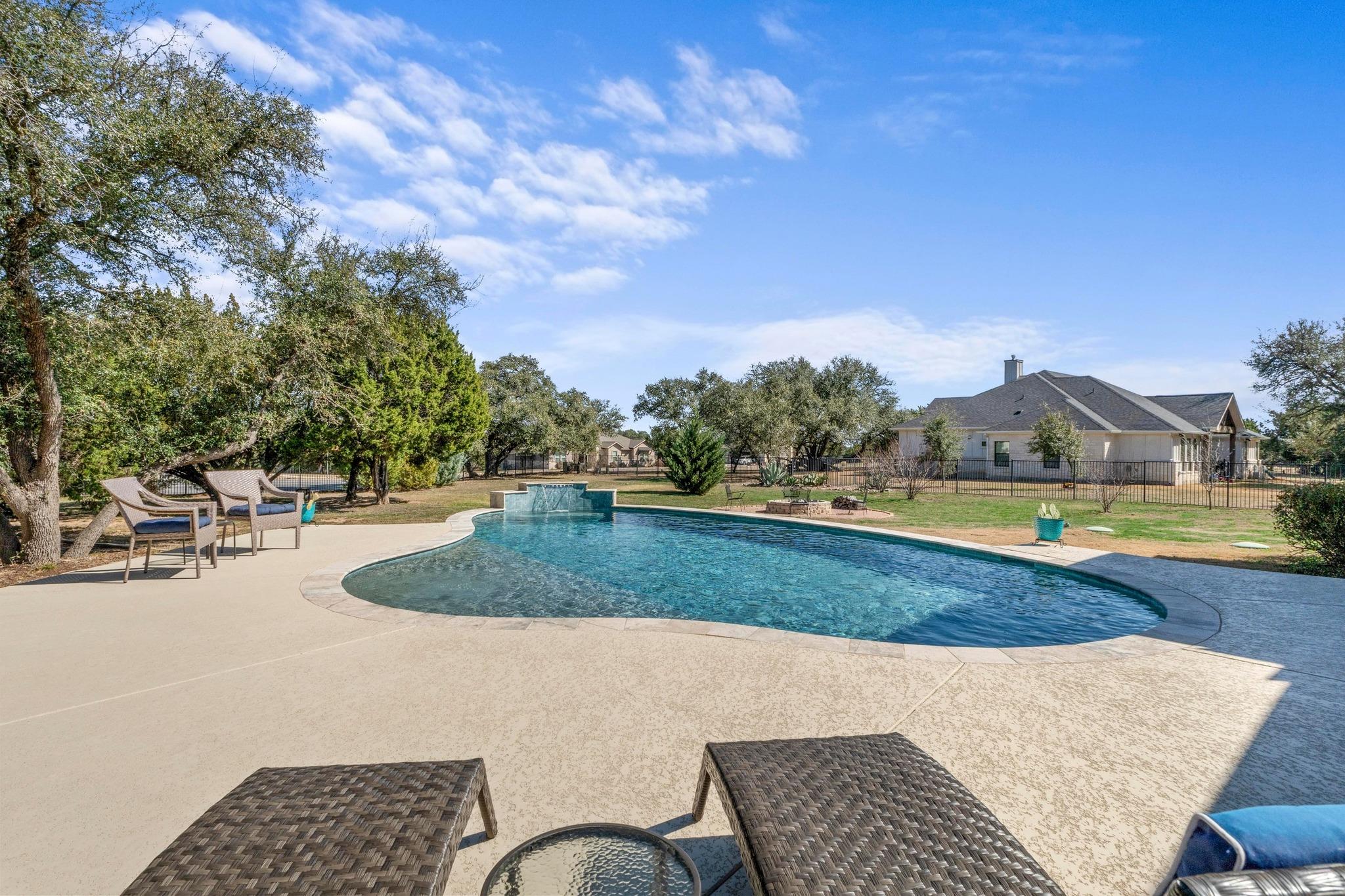 216 Rio Ancho Blvd, Liberty Hill, TX 78642