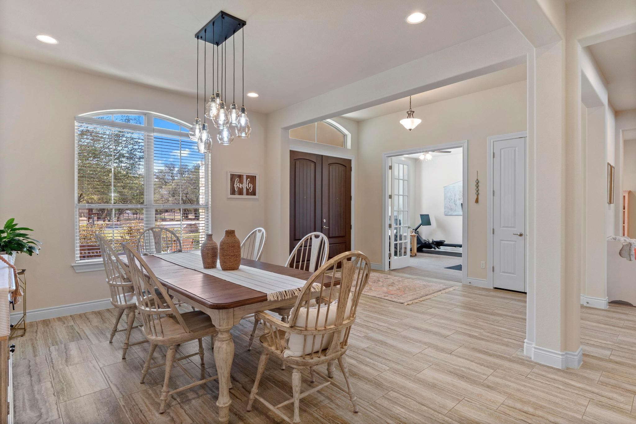 216 Rio Ancho Blvd, Liberty Hill, TX 78642