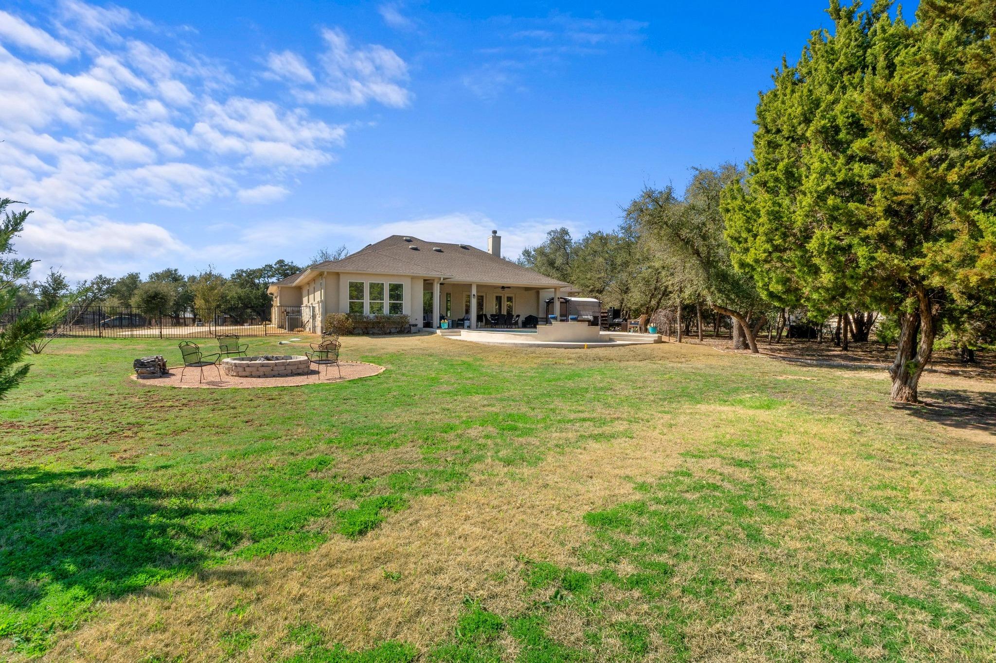 216 Rio Ancho Blvd, Liberty Hill, TX 78642