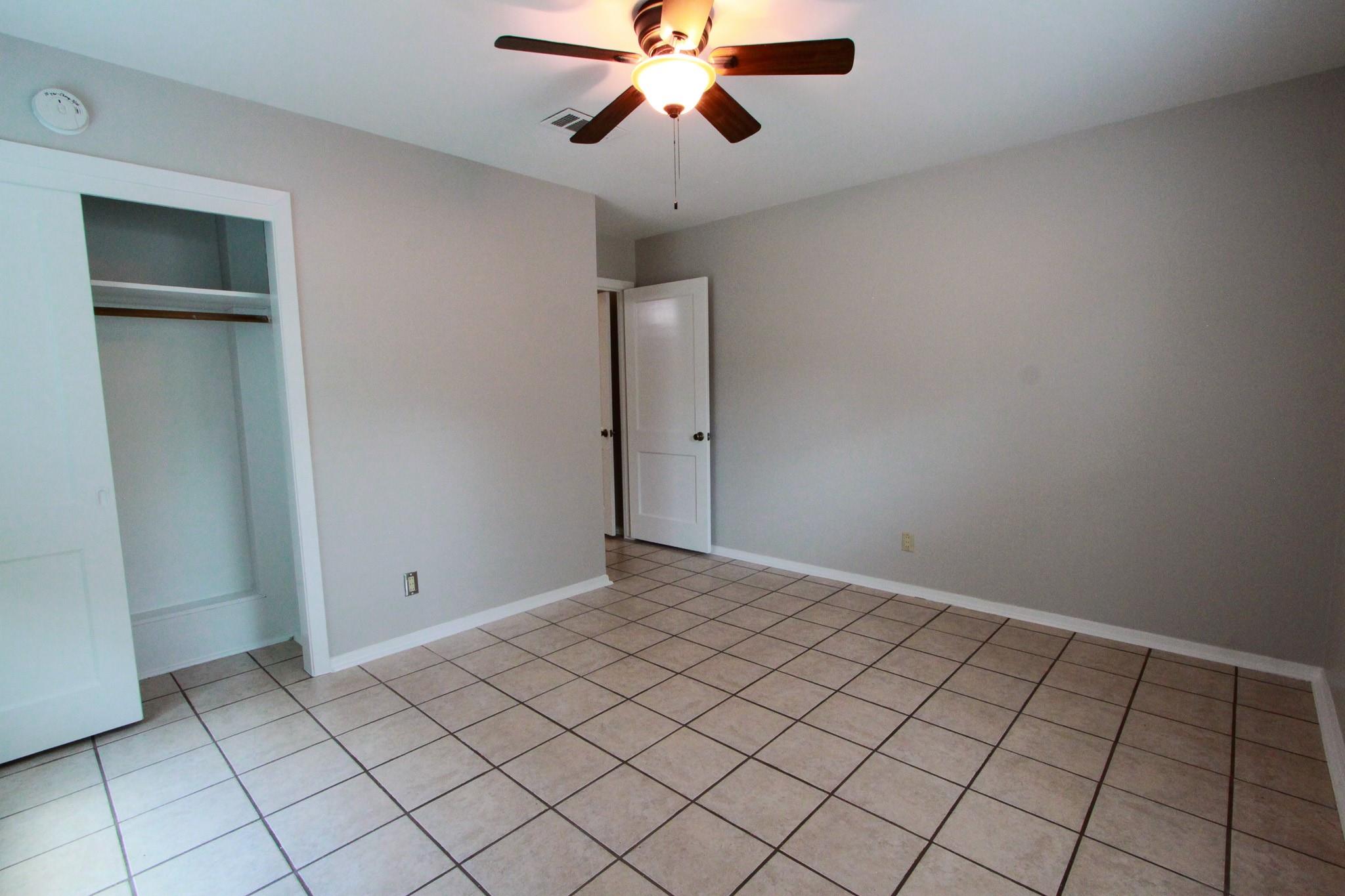 5712 Fairlane Dr, Austin, TX 78757