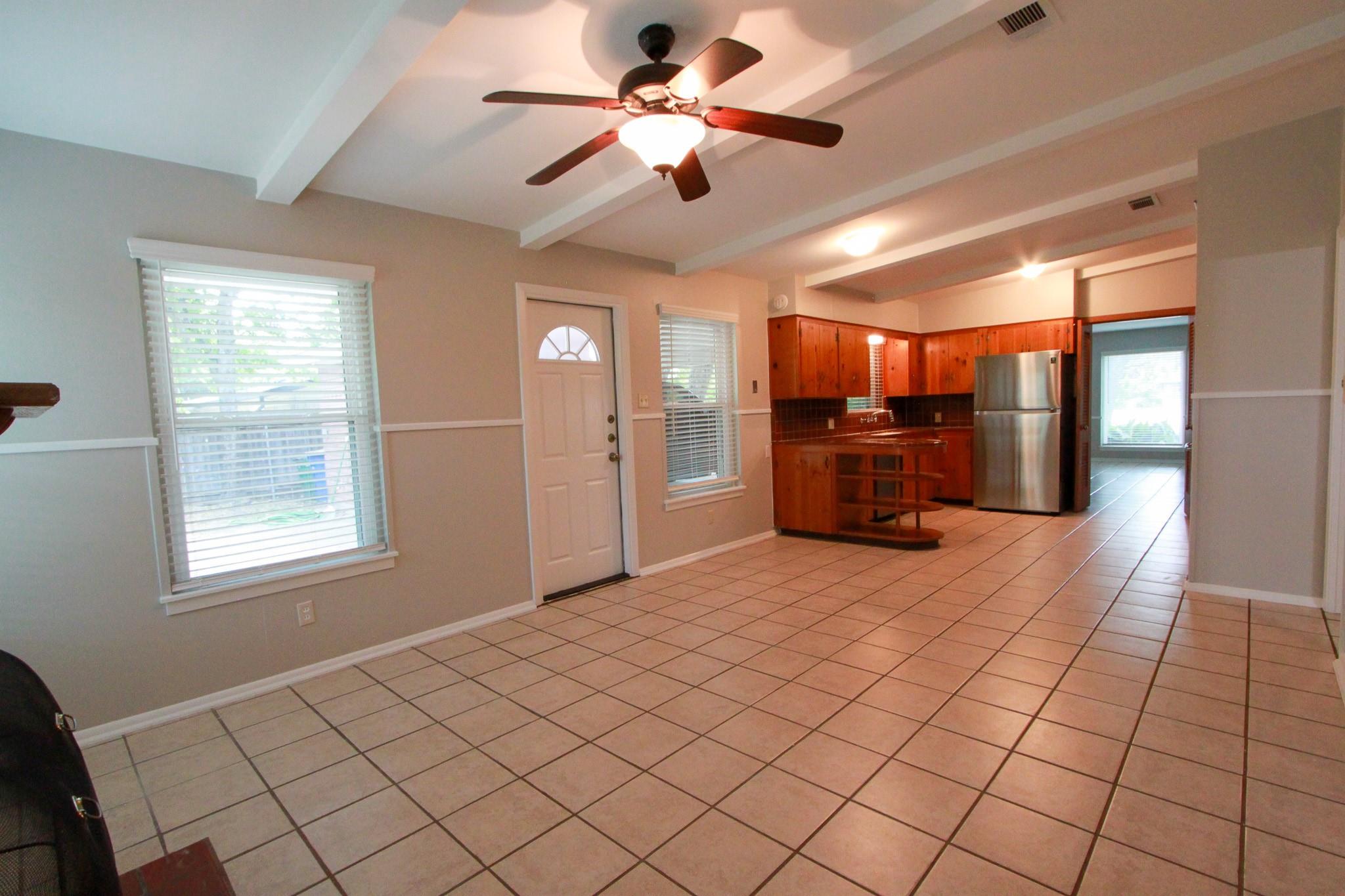 5712 Fairlane Dr, Austin, TX 78757