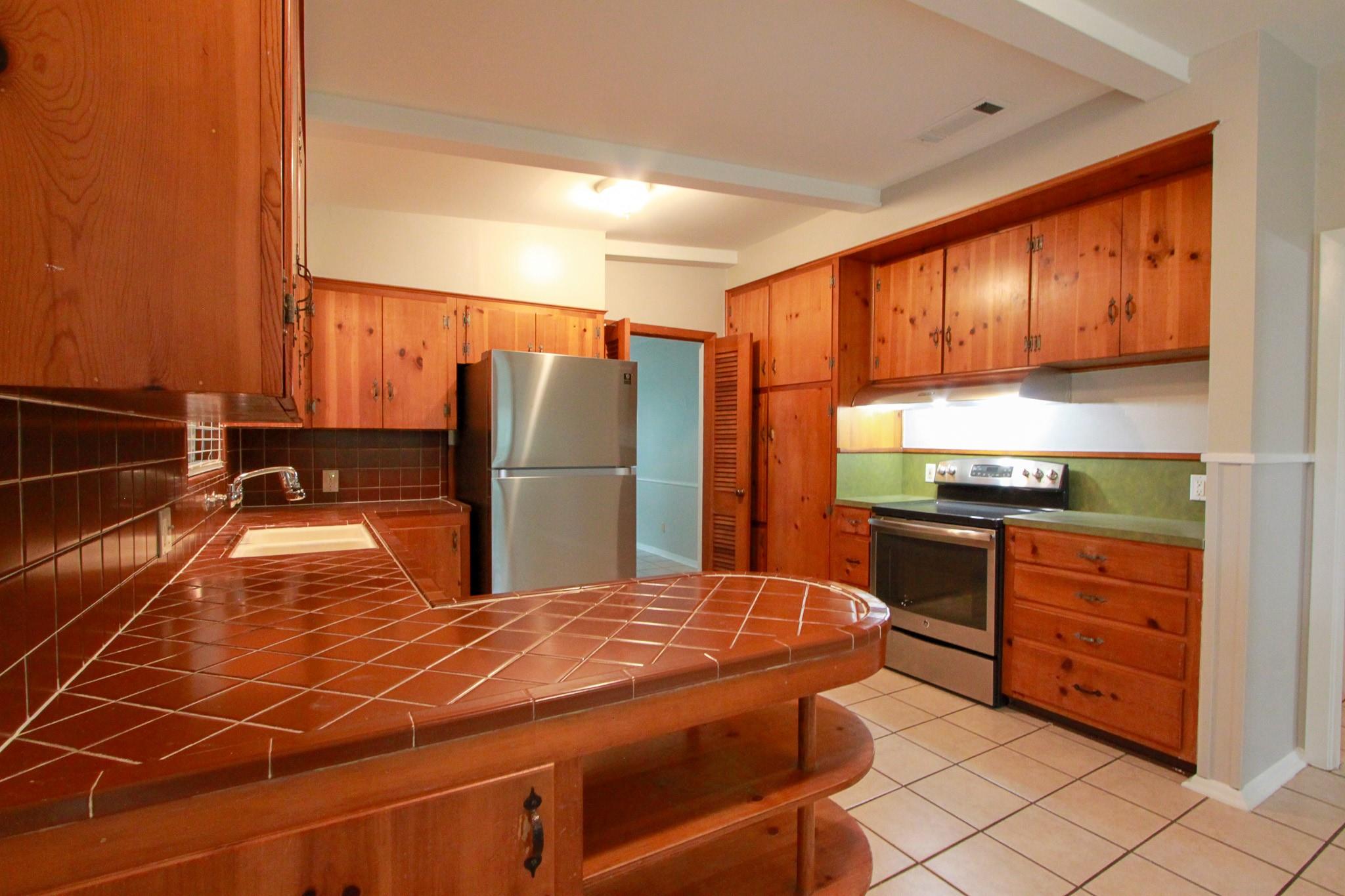 5712 Fairlane Dr, Austin, TX 78757