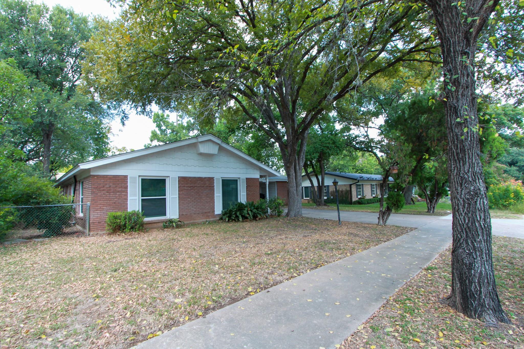 5712 Fairlane Dr, Austin, TX 78757