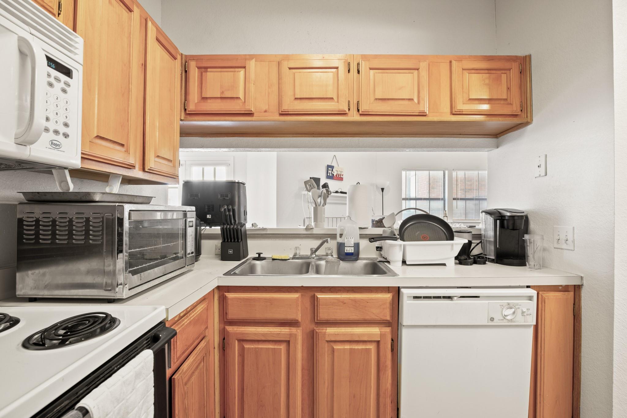 3001 Cedar St # A-115, Austin, TX 78705