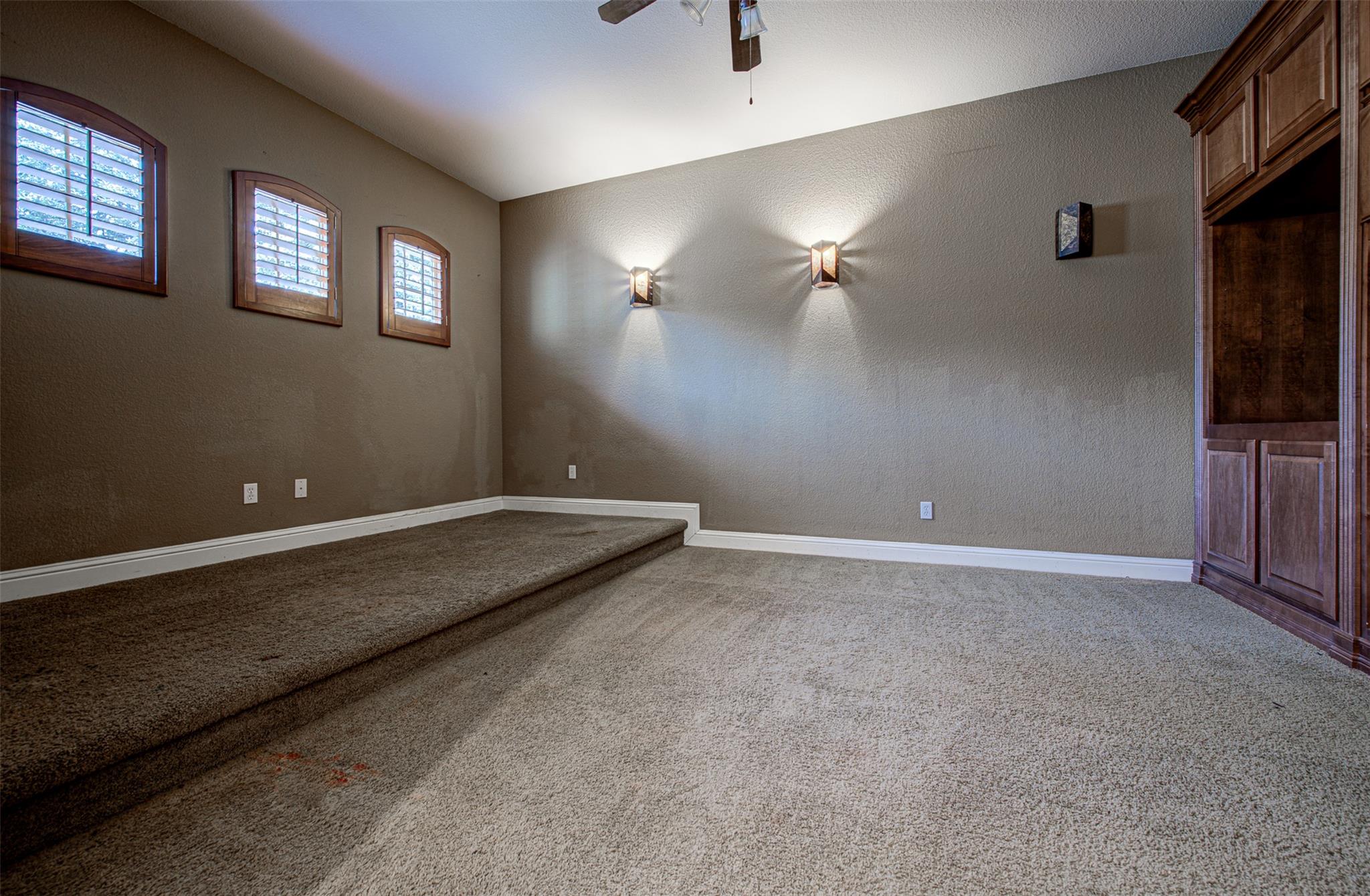 5701 Laguna Cliff Ln, Austin, TX 78734