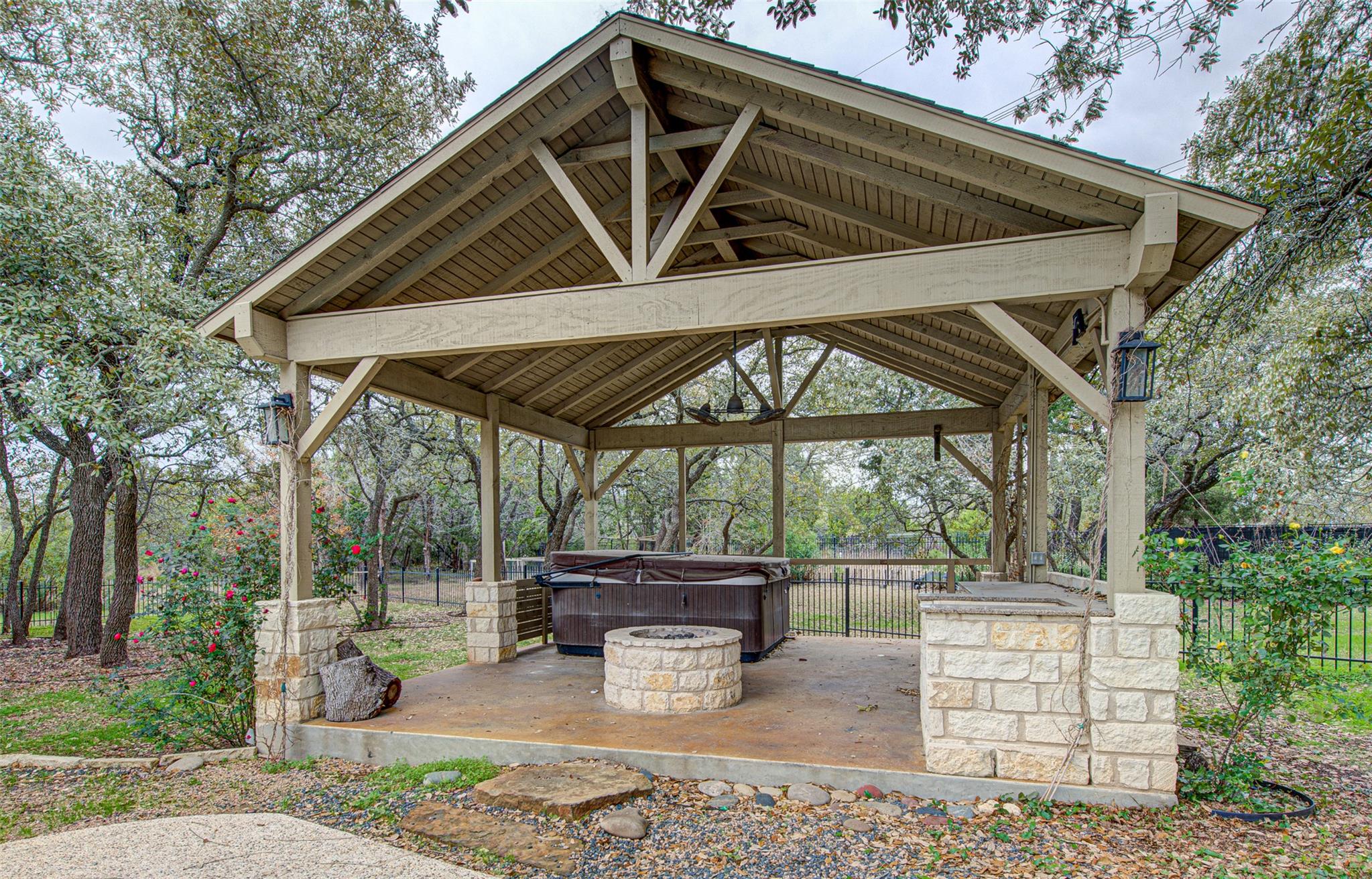 5701 Laguna Cliff Ln, Austin, TX 78734