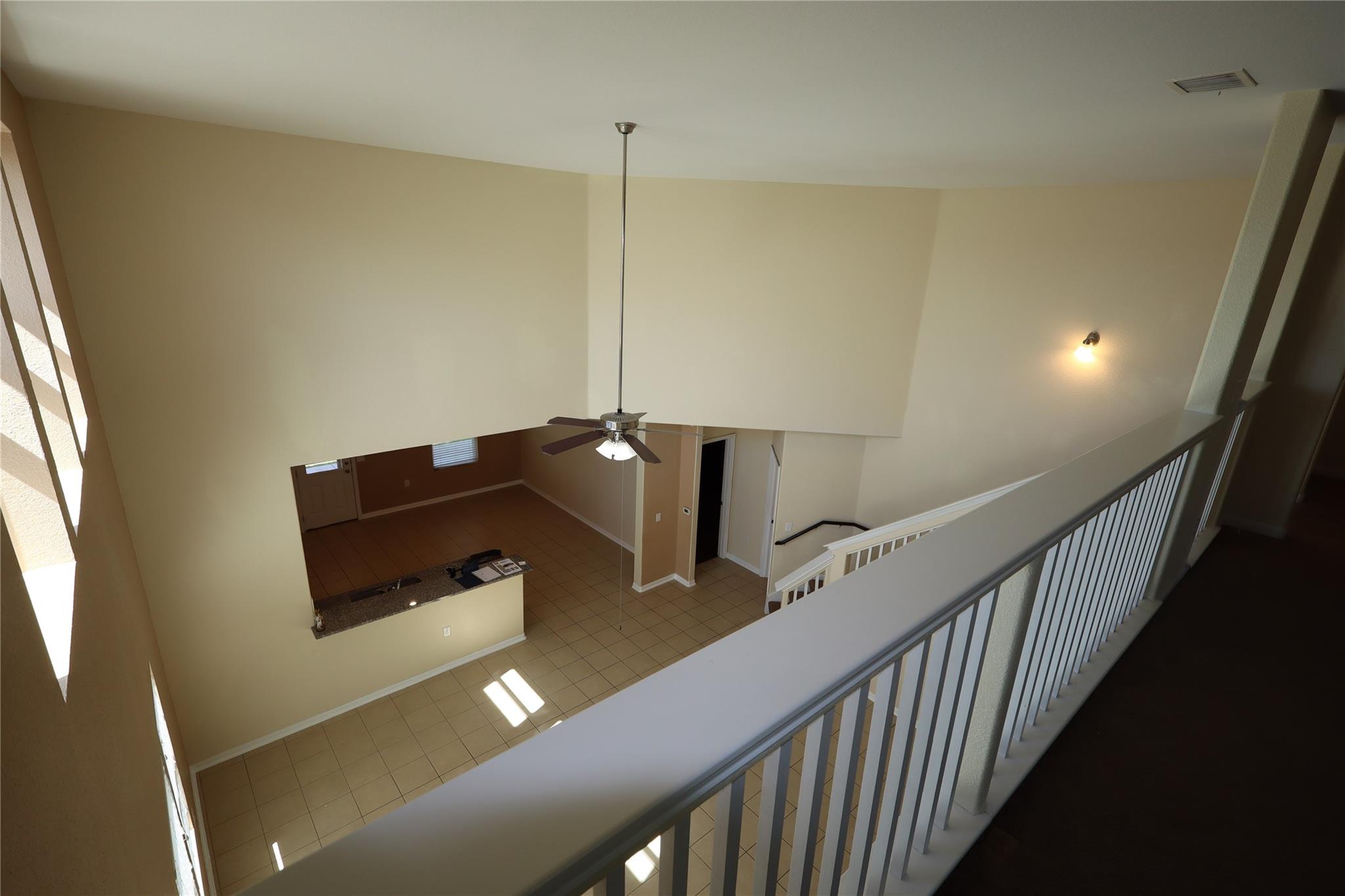 5032 Irvine Ln, Del Valle, TX 78617