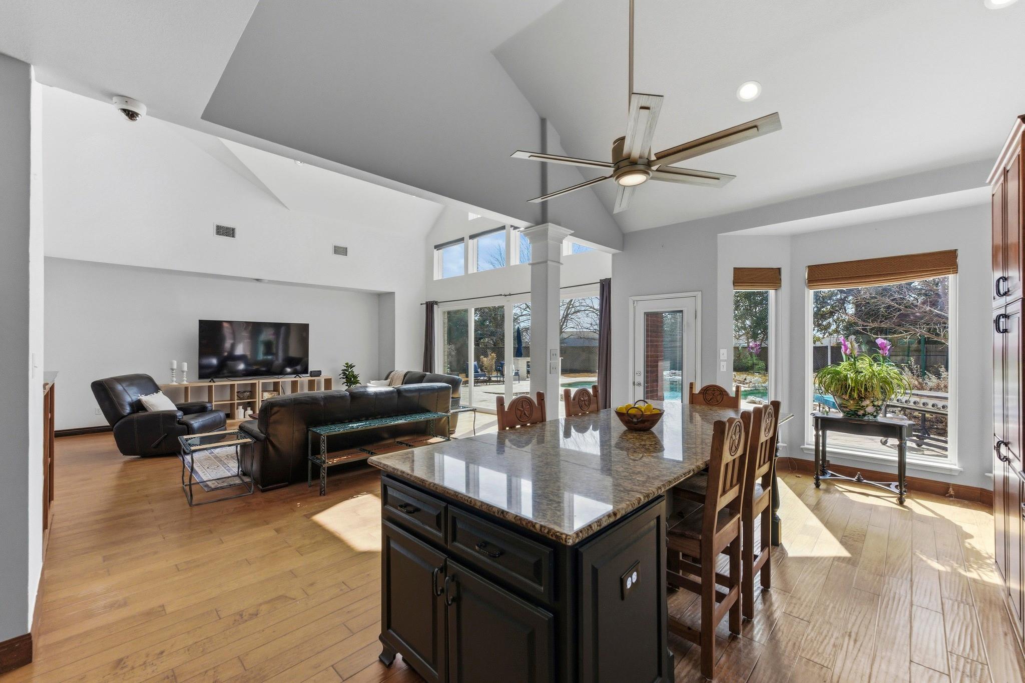 5705 Ballenton Ct, Austin, TX 78739