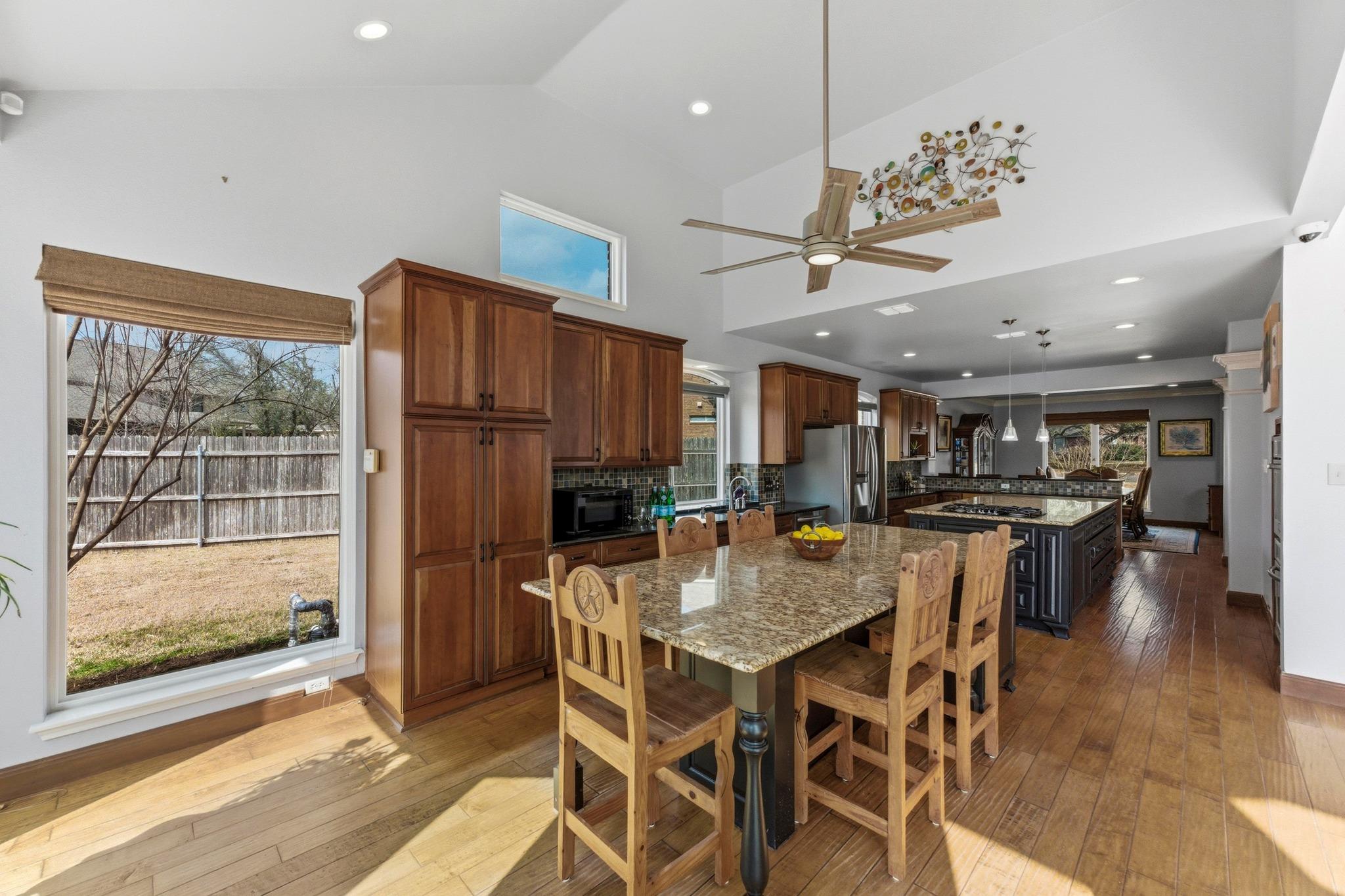 5705 Ballenton Ct, Austin, TX 78739