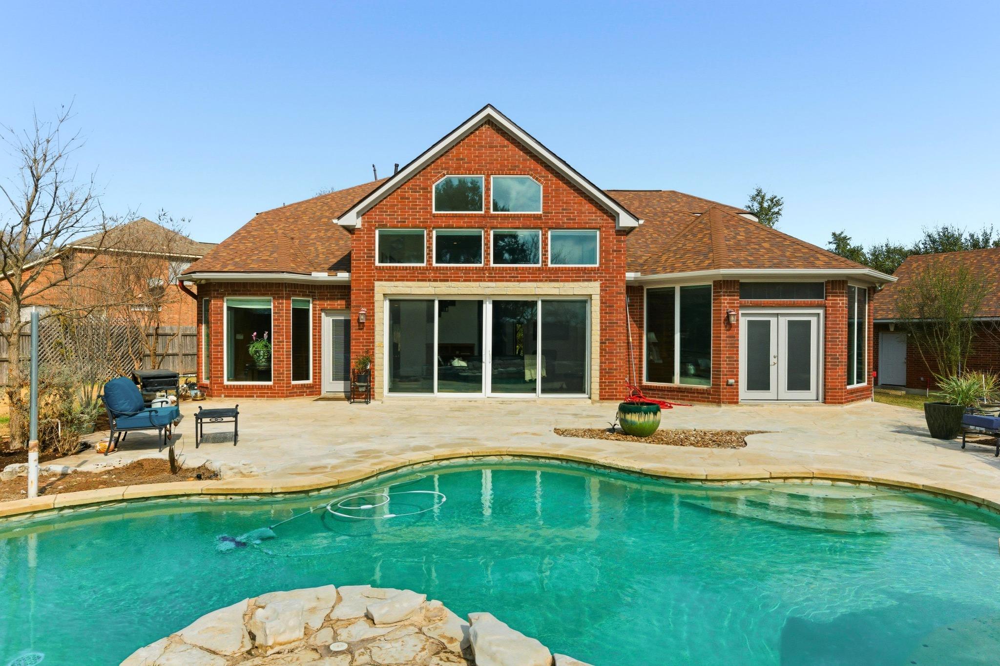 5705 Ballenton Ct, Austin, TX 78739