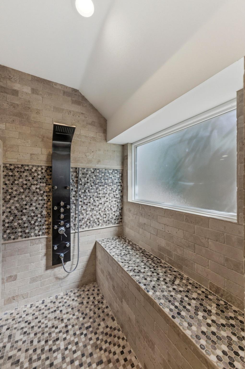 5705 Ballenton Ct, Austin, TX 78739