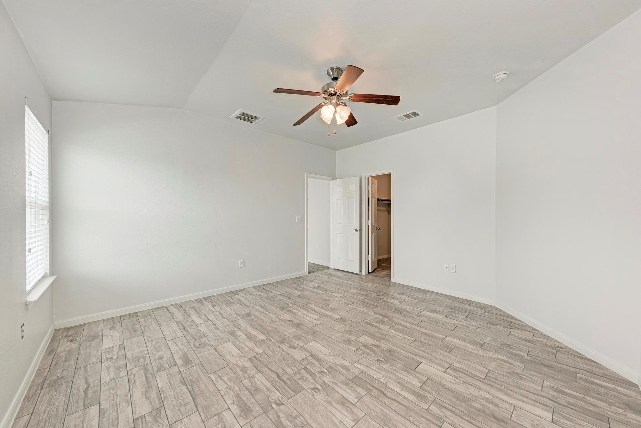 233 Wallops, Kyle, TX 78640