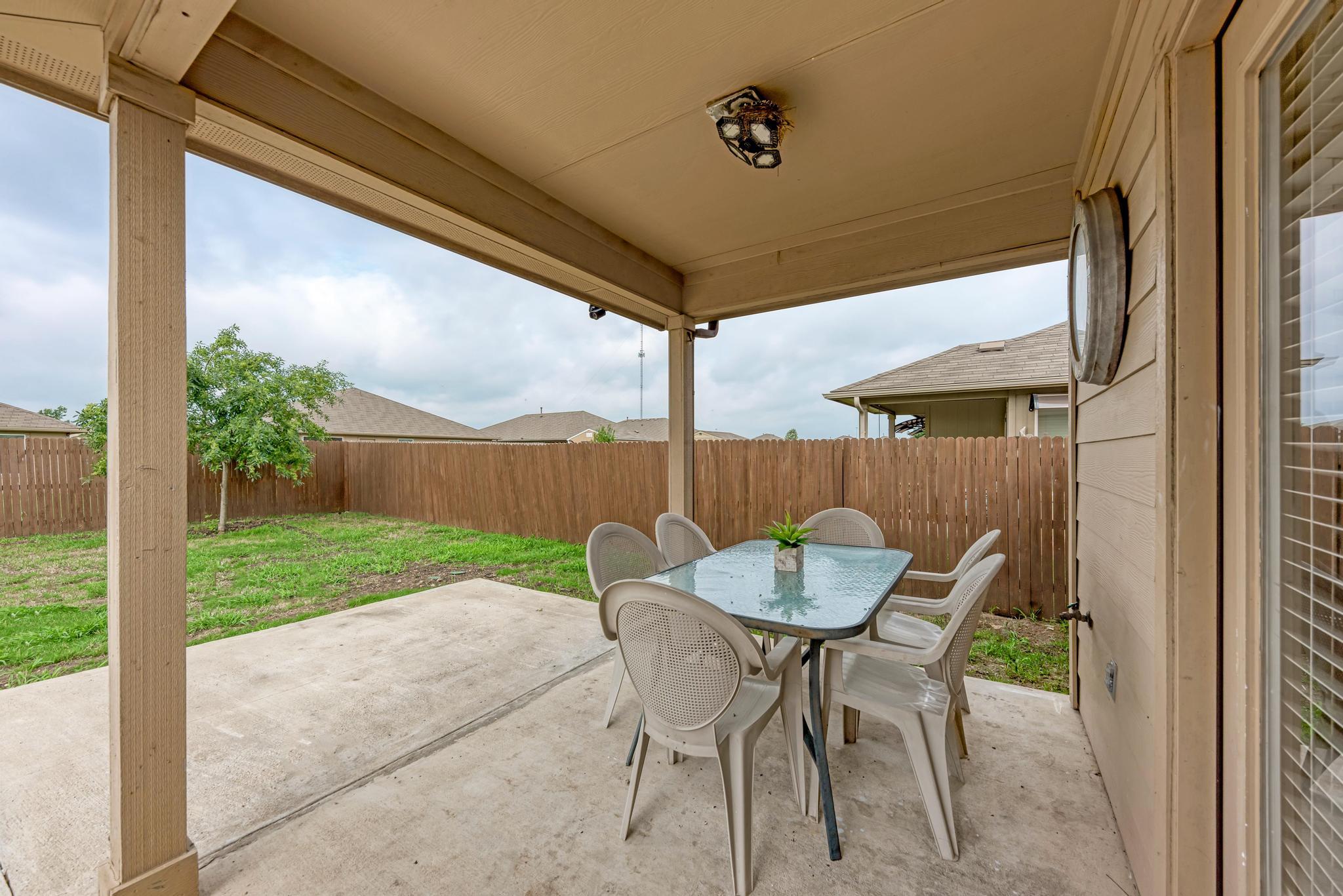 233 Wallops, Kyle, TX 78640
