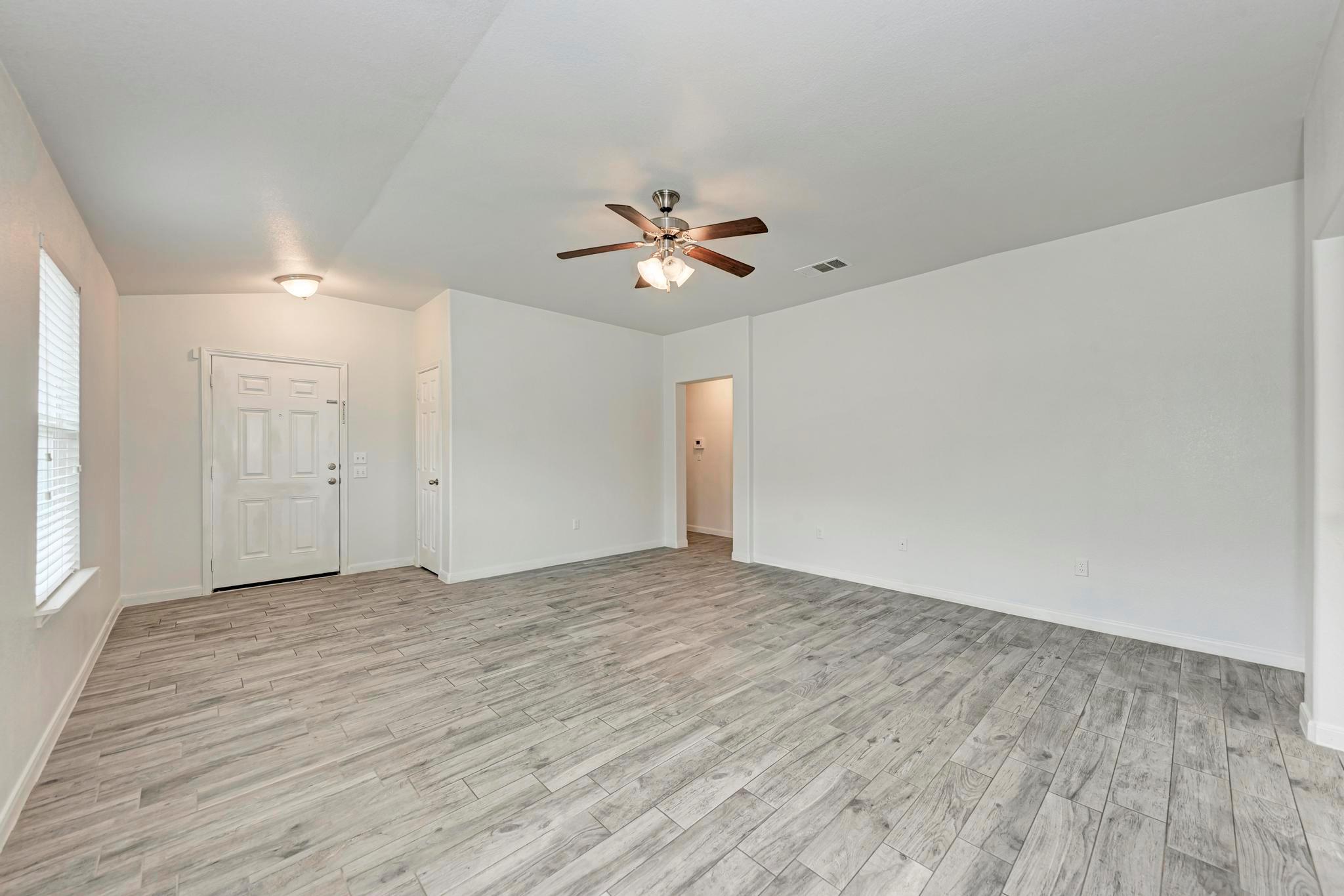 233 Wallops, Kyle, TX 78640