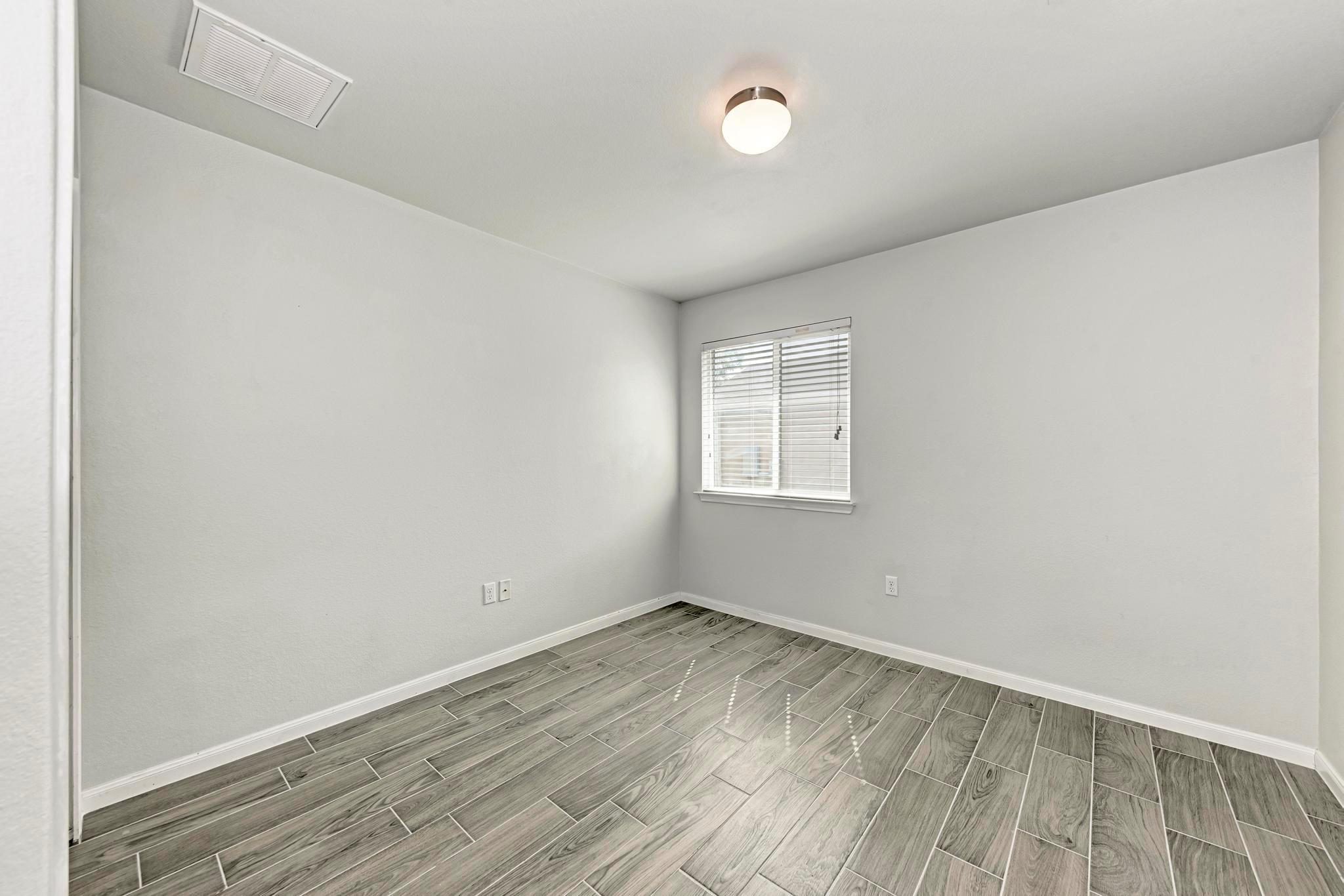 233 Wallops, Kyle, TX 78640