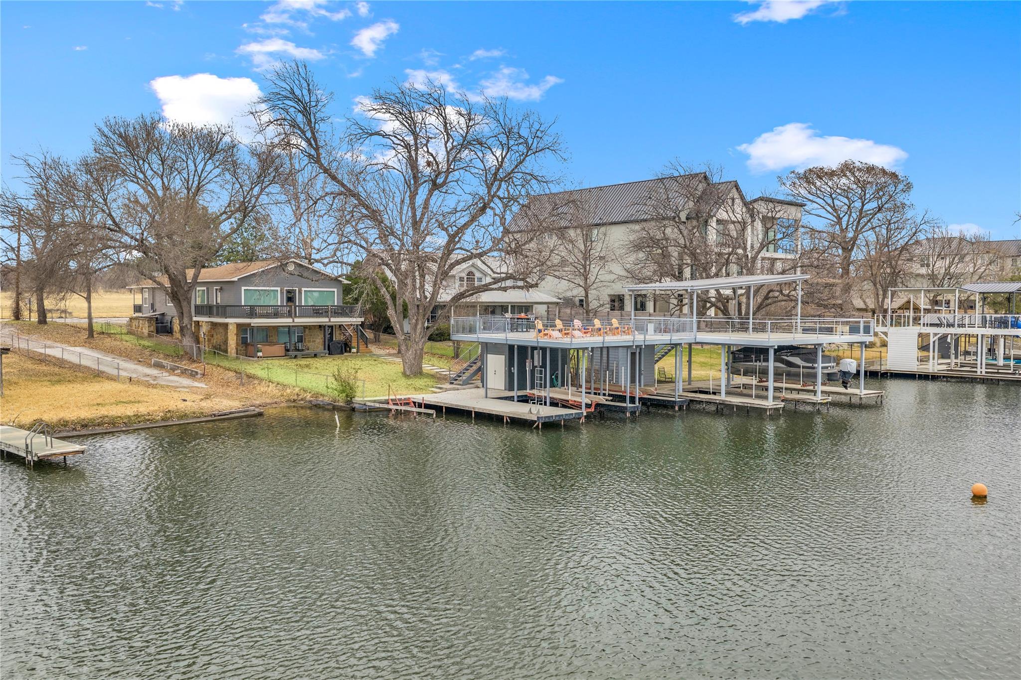 525 Ellen Williams Loop, Kingsland, TX 78639
