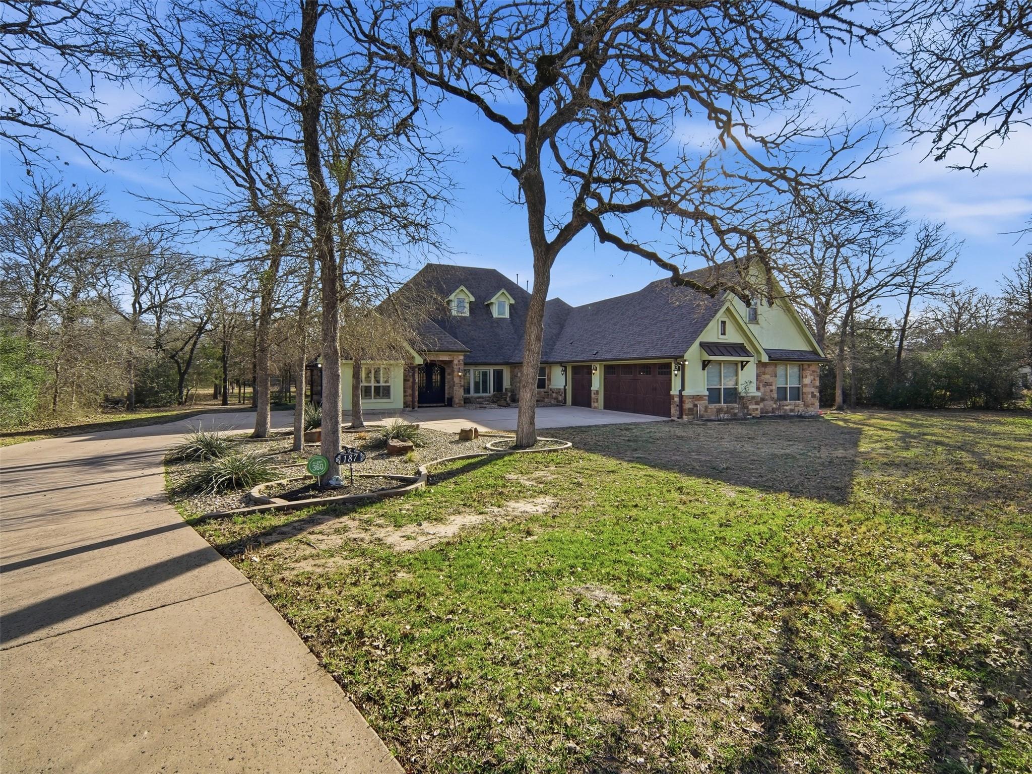 187 Territory Dr, Bastrop, TX 78602