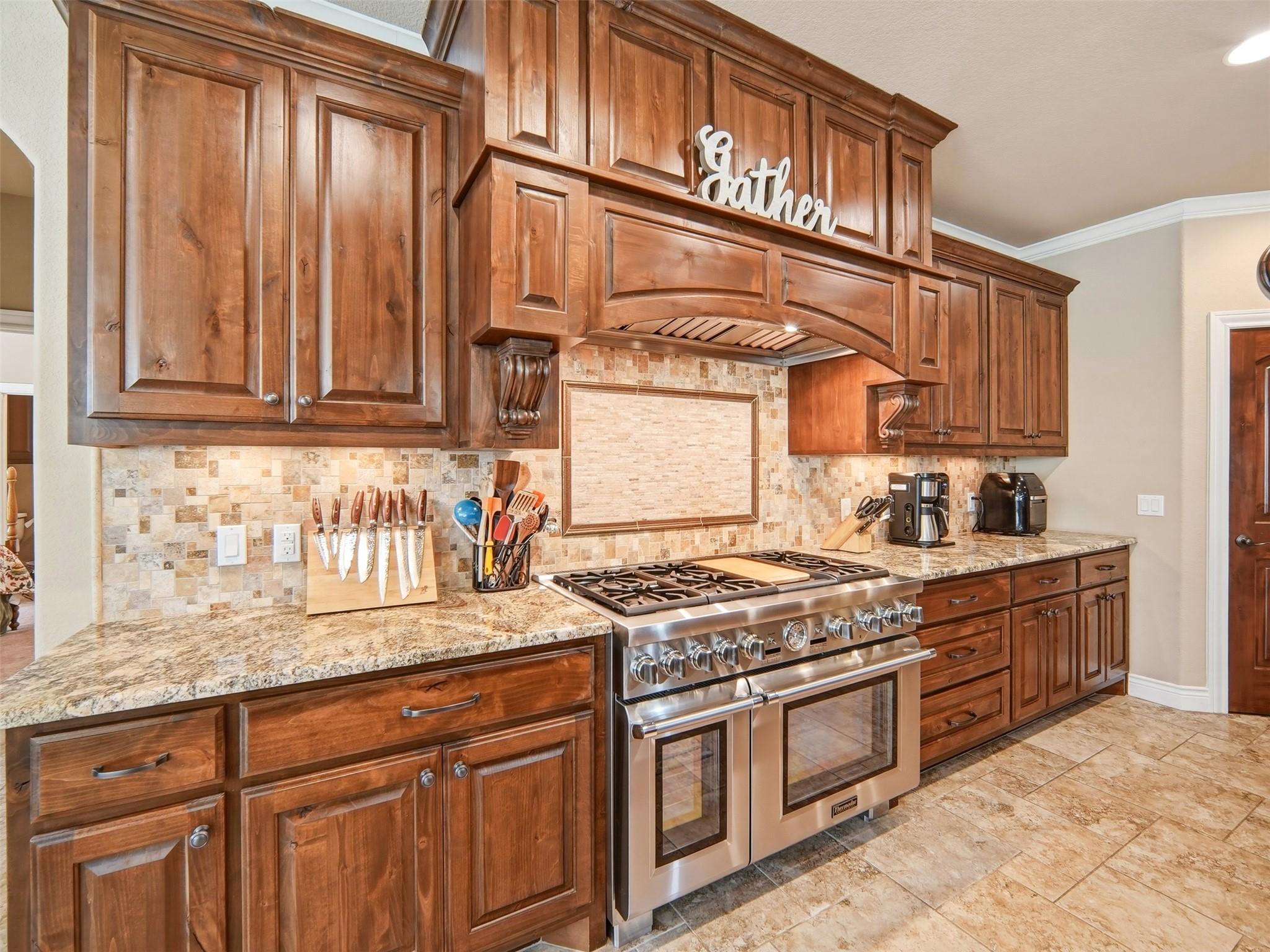 187 Territory Dr, Bastrop, TX 78602