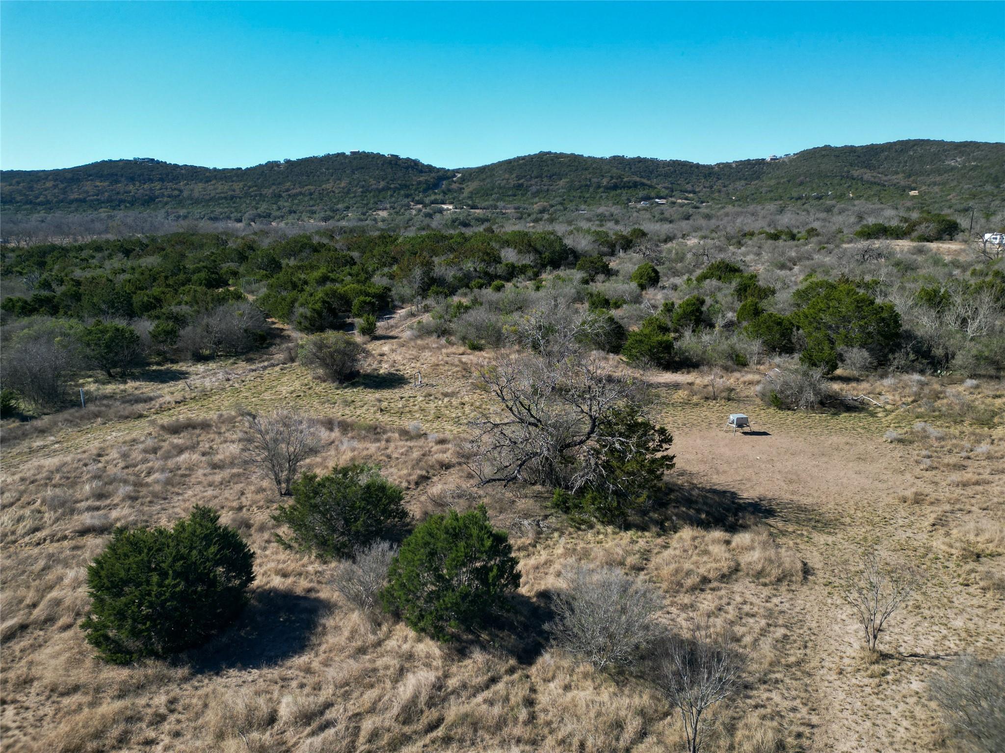 831 Magers Rd, Concan, TX 78838