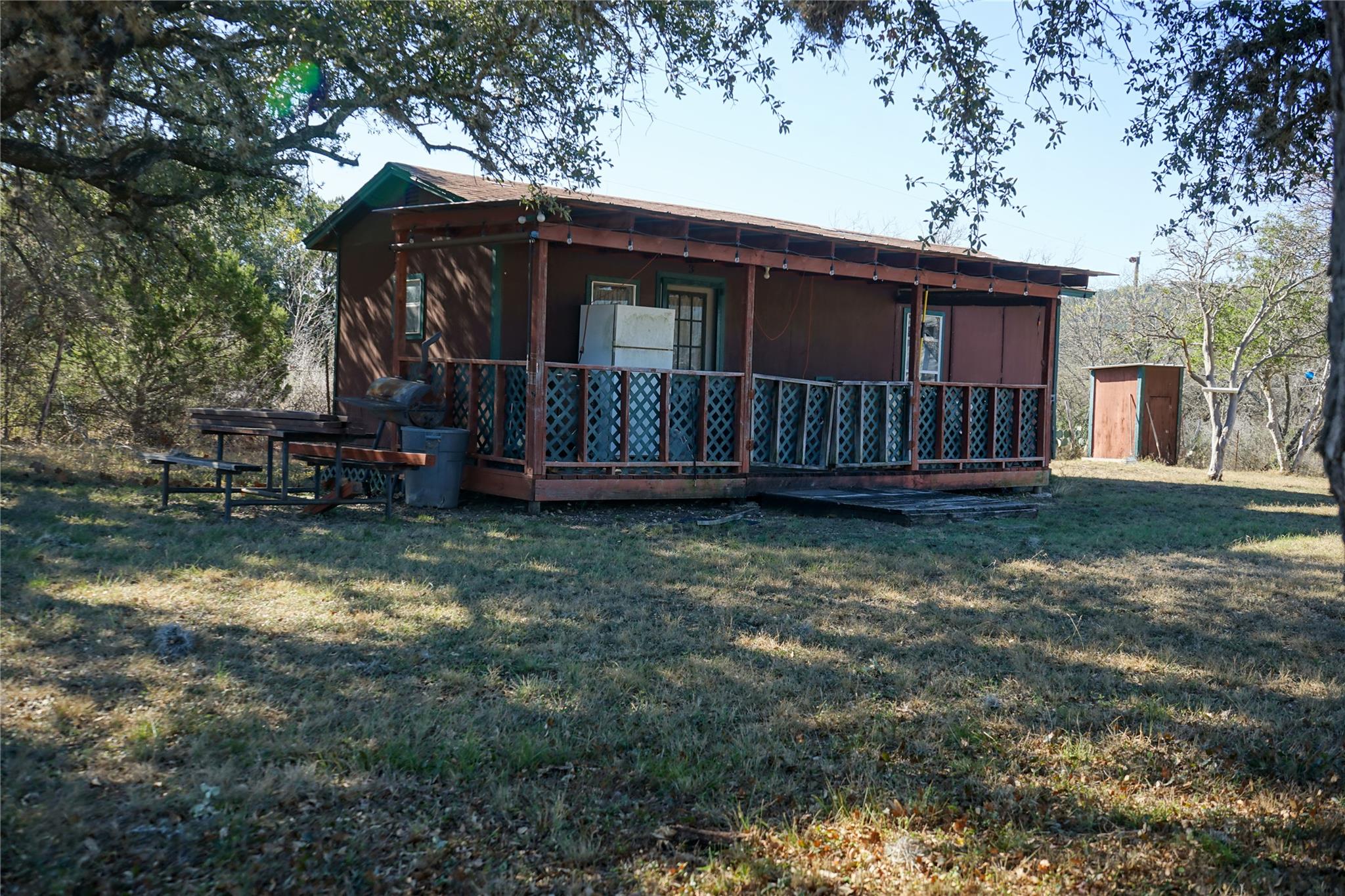 831 Magers Rd, Concan, TX 78838