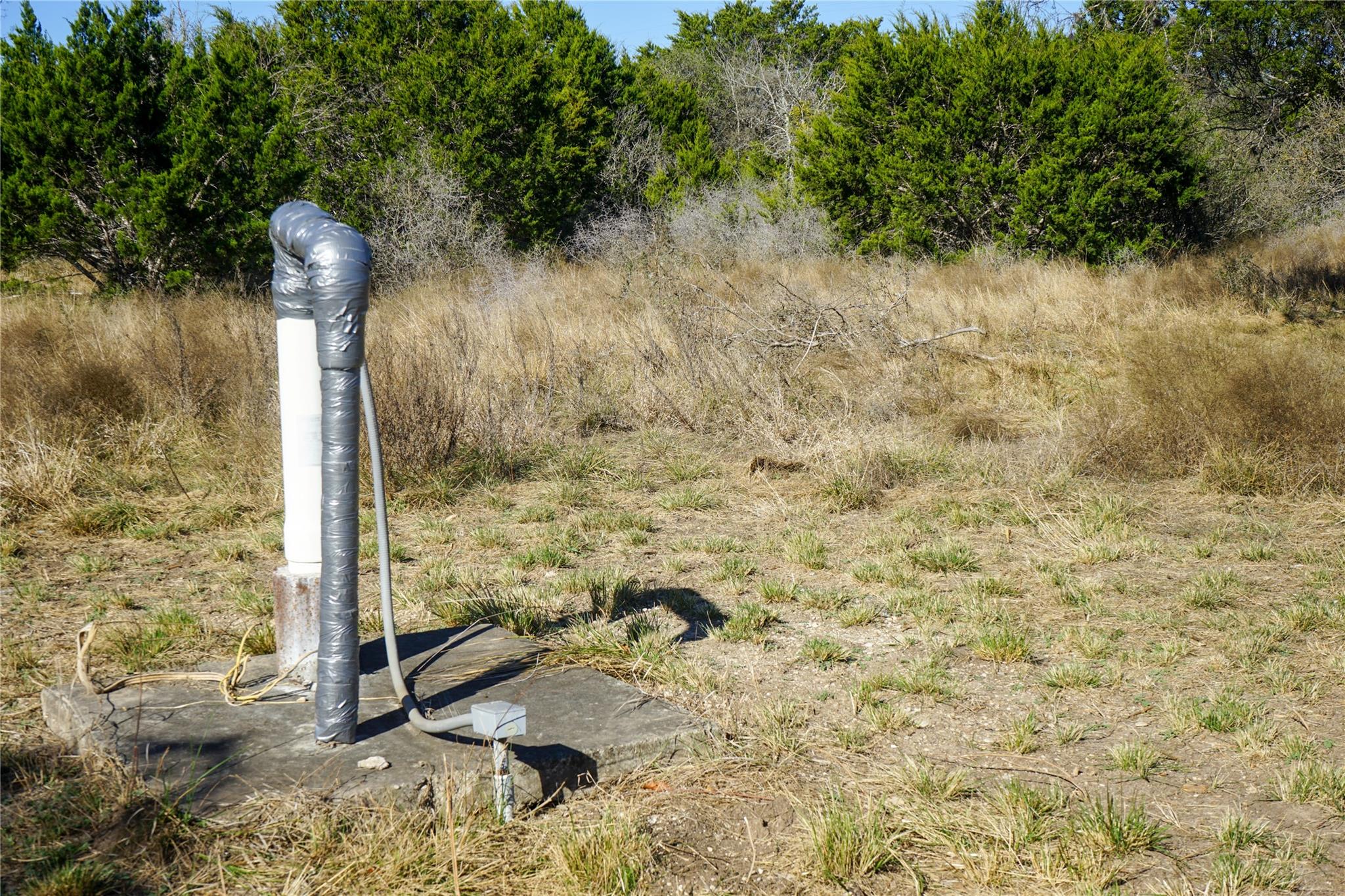 831 Magers Rd, Concan, TX 78838