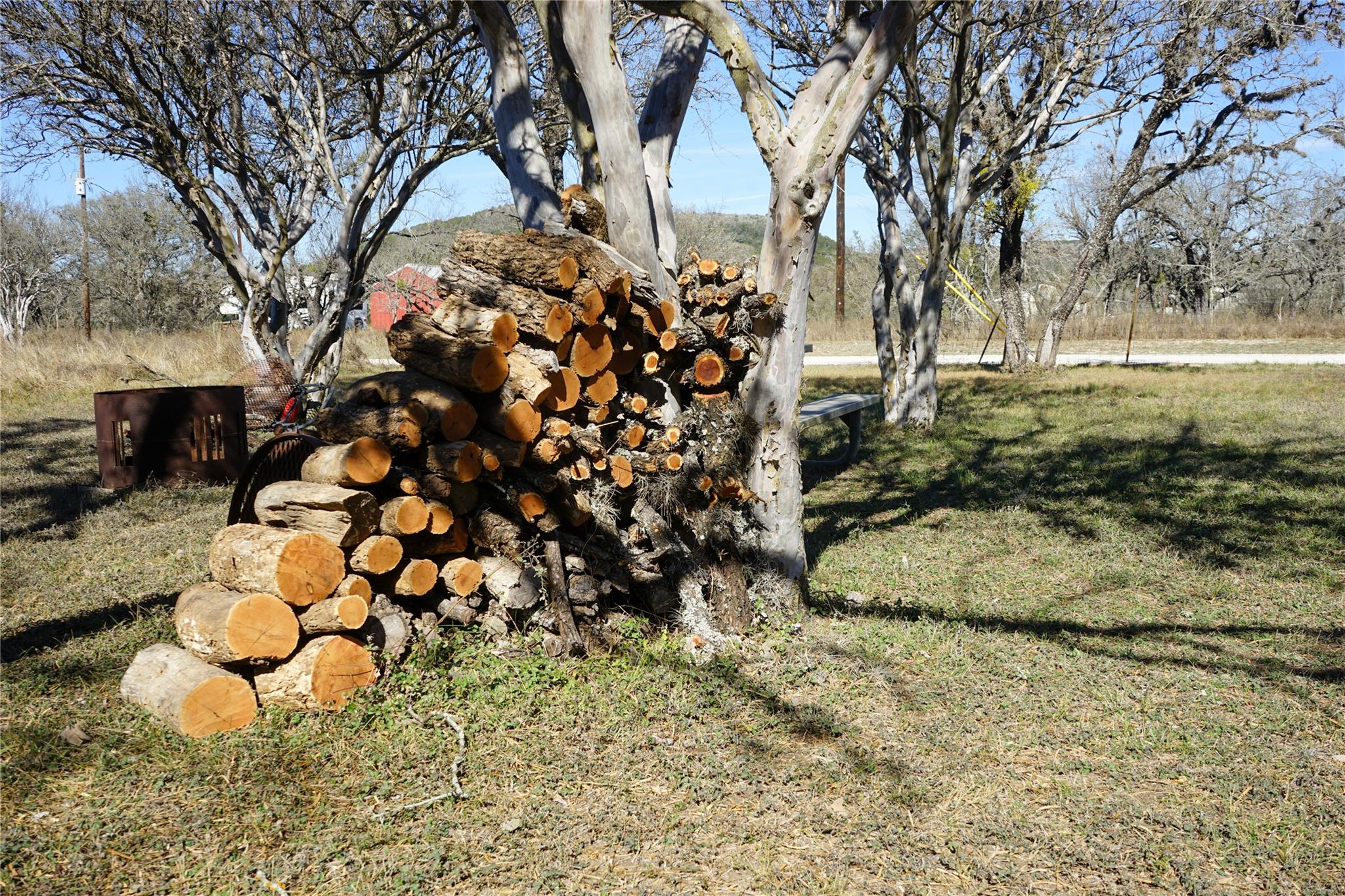 831 Magers Rd, Concan, TX 78838