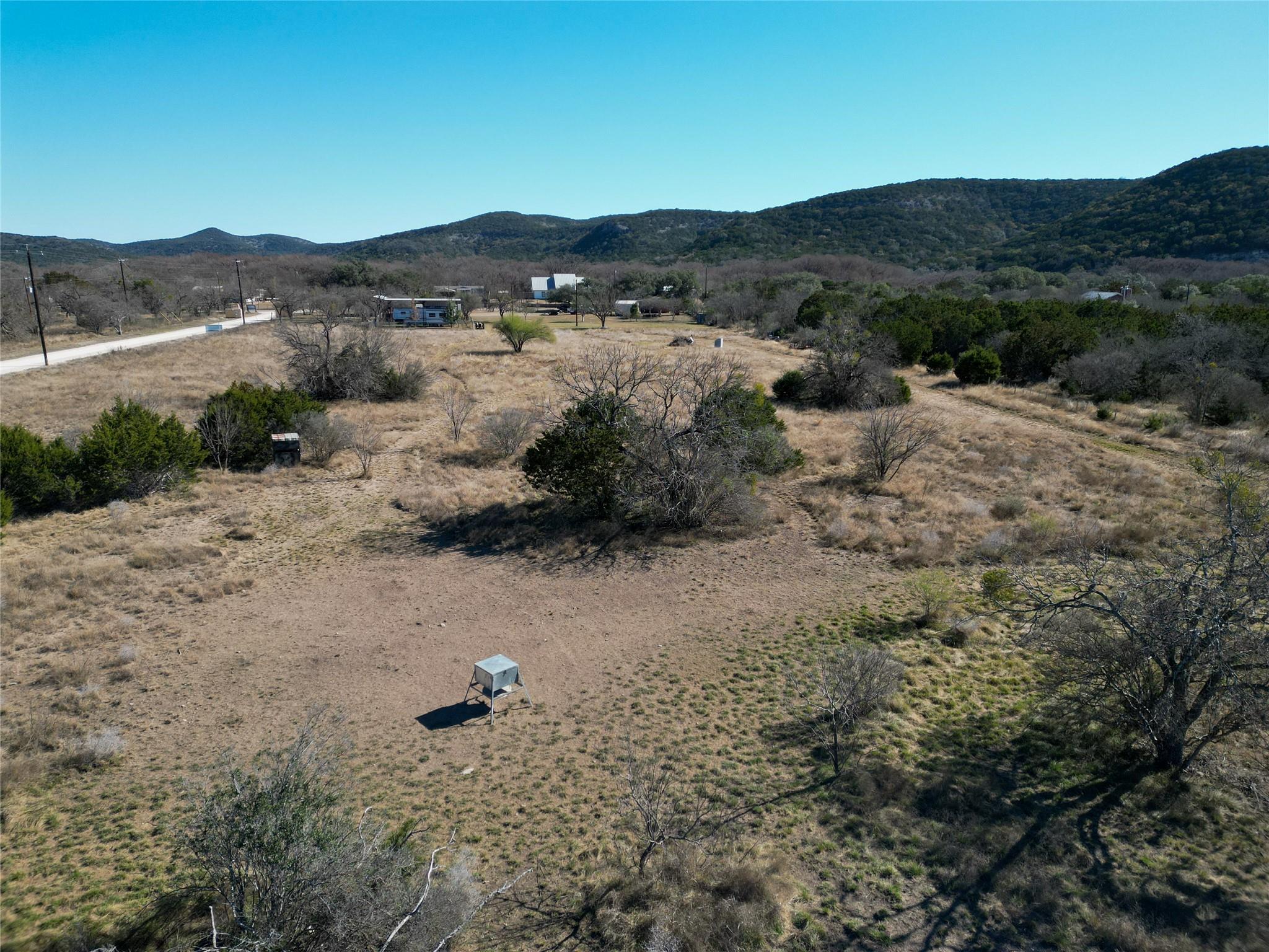 831 Magers Rd, Concan, TX 78838