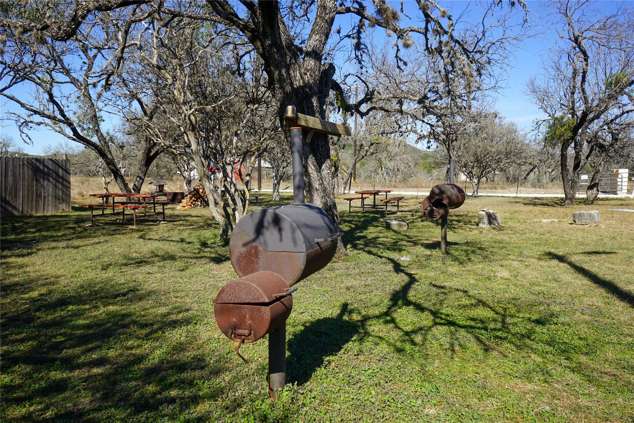 831 Magers Rd, Concan, TX 78838