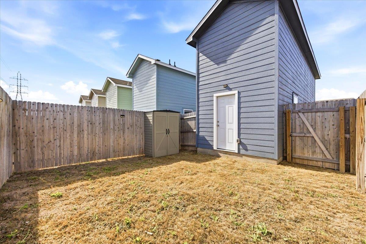 6920 Elm Cv, San Antonio, TX 78244