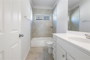 213 Mayney Ln, Leander, TX 78641