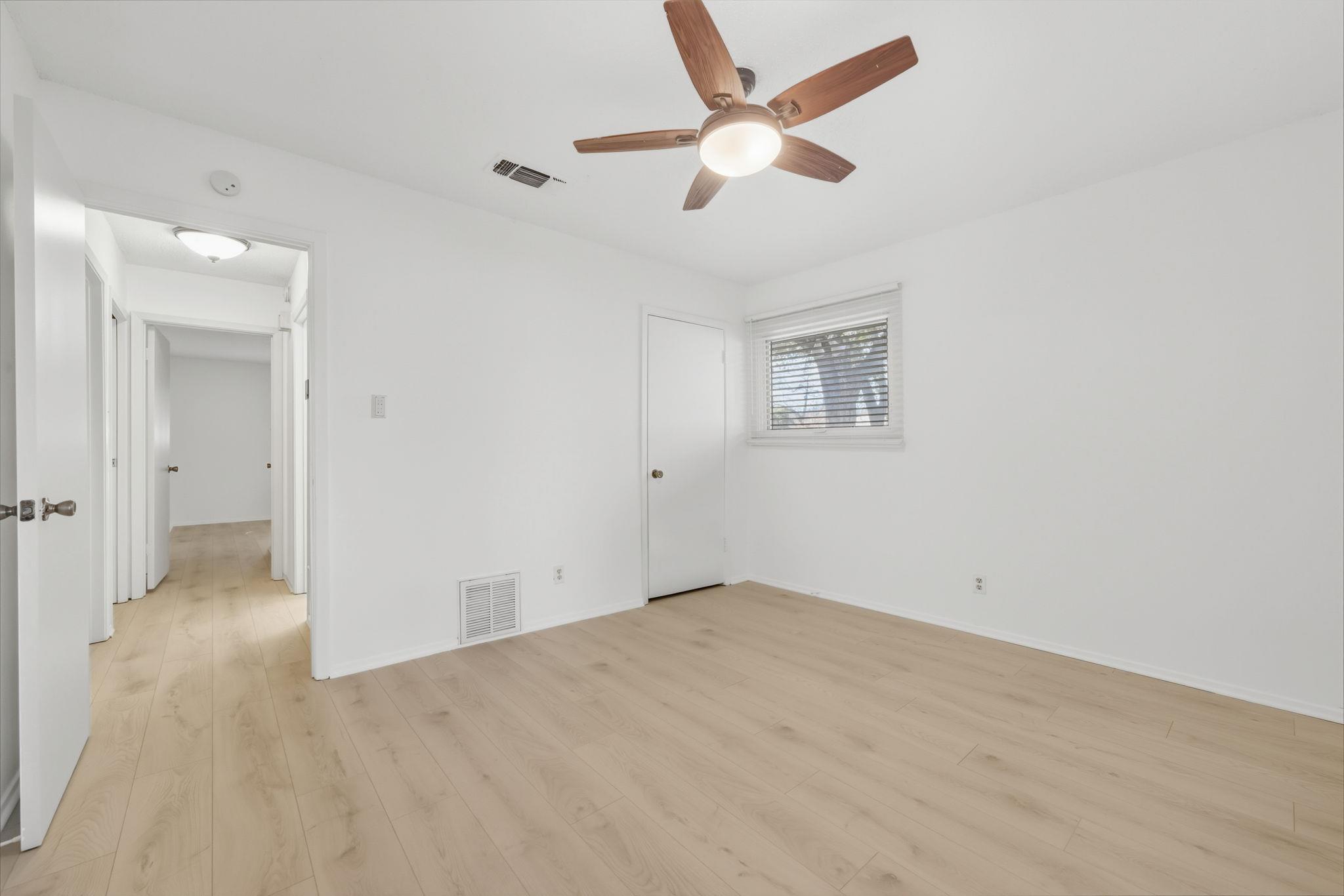 2303 Harwick Dr, Austin, TX 78745