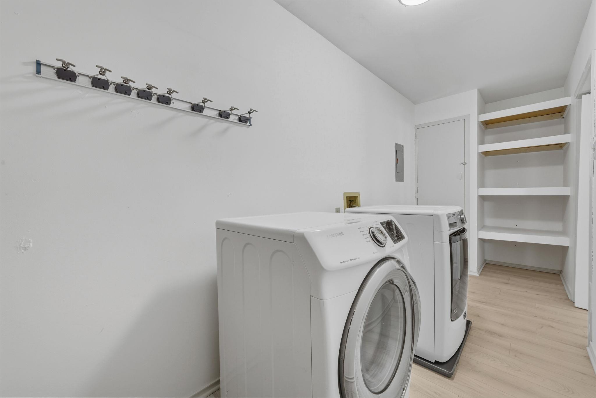 2303 Harwick Dr, Austin, TX 78745