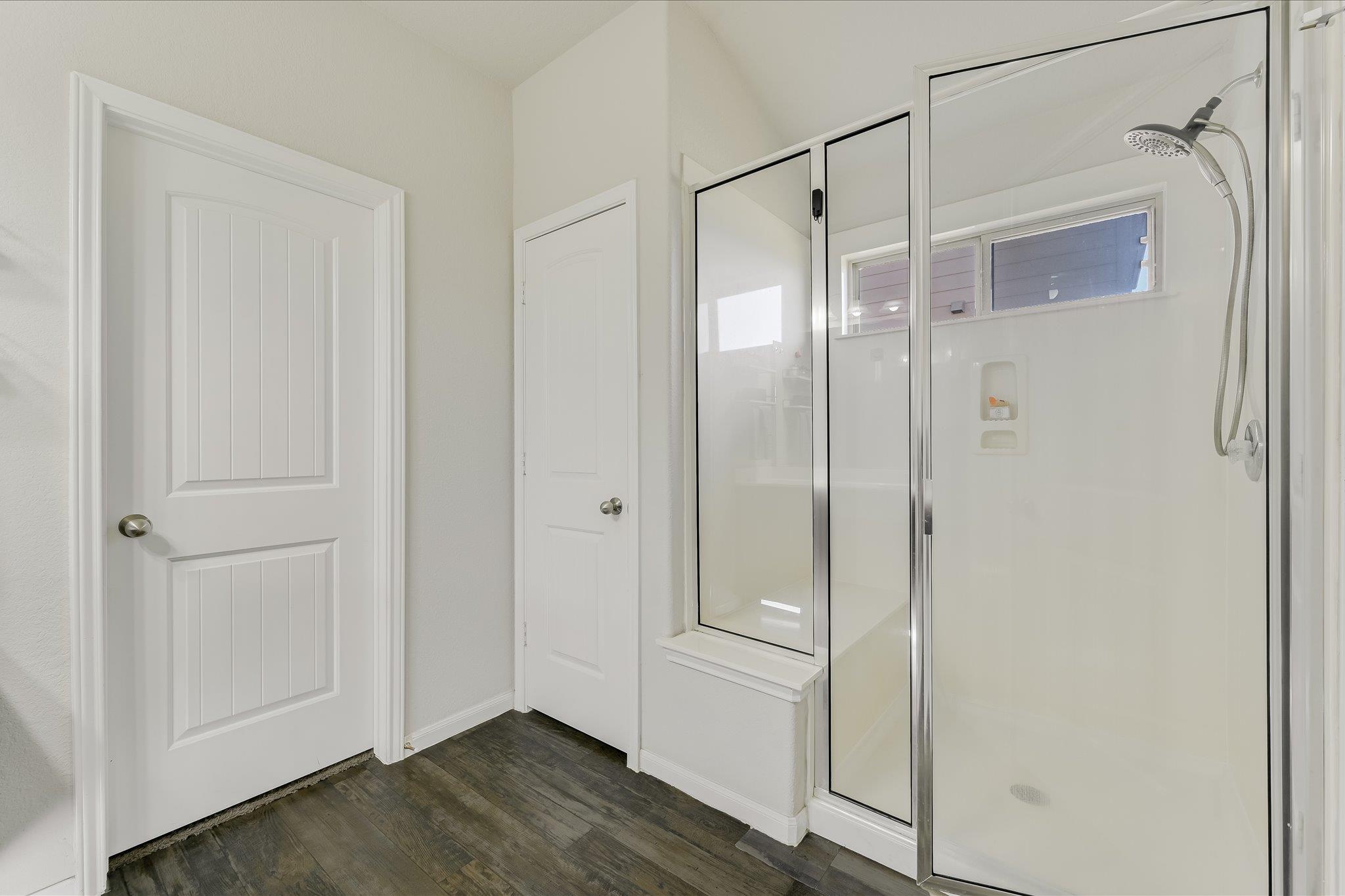 725 Pinnacle Dr, Georgetown, TX 78626