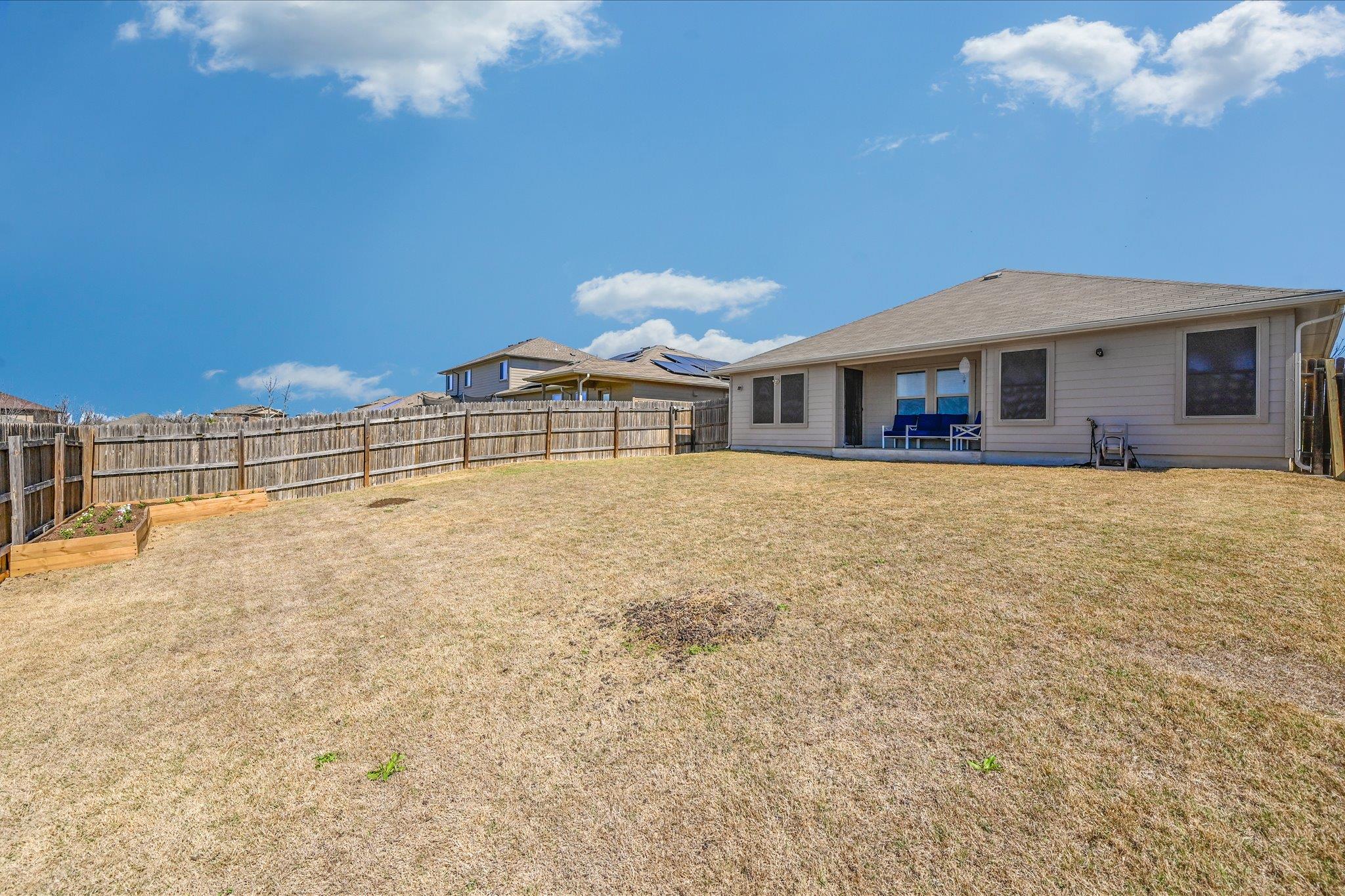 725 Pinnacle Dr, Georgetown, TX 78626