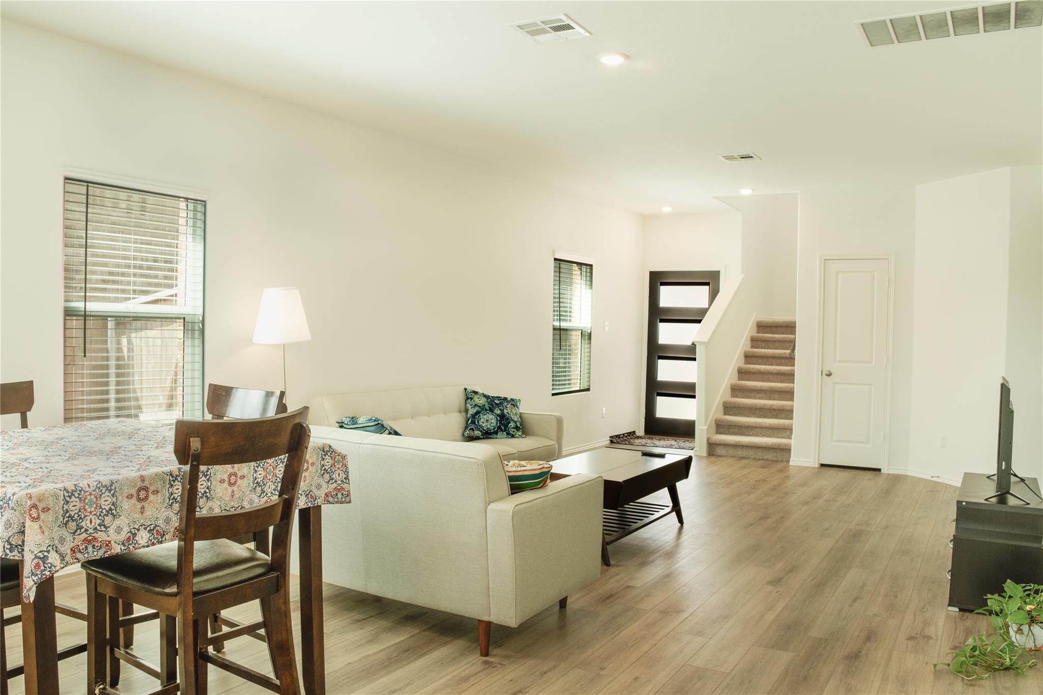 311 Canley Loop, Hutto, TX 78634