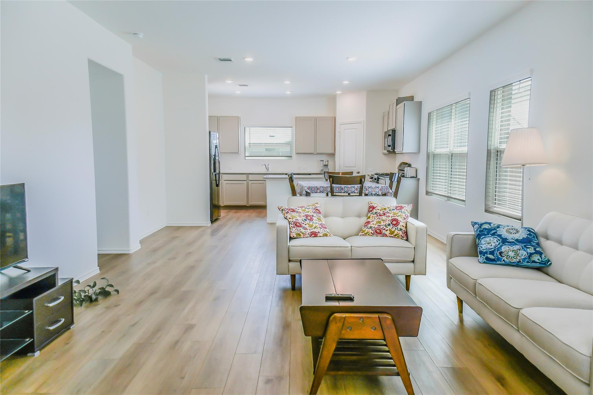 311 Canley Loop, Hutto, TX 78634