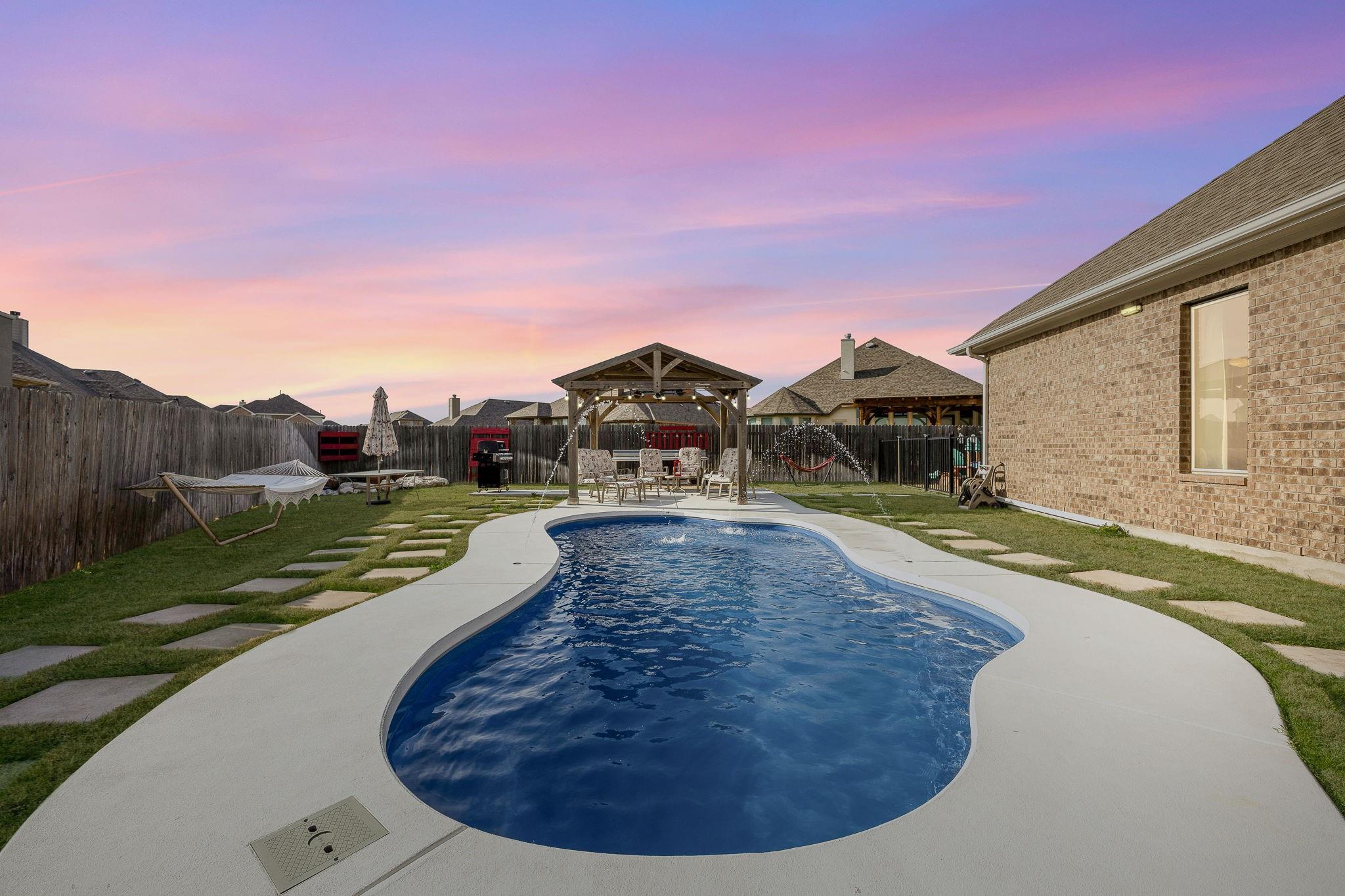 405 Miracle Rose Way, Liberty Hill, TX 78642