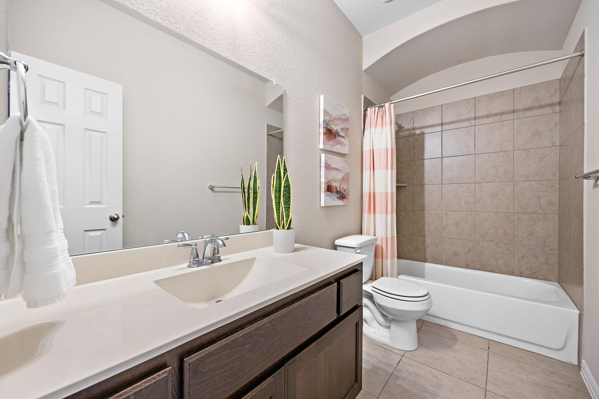 405 Miracle Rose Way, Liberty Hill, TX 78642