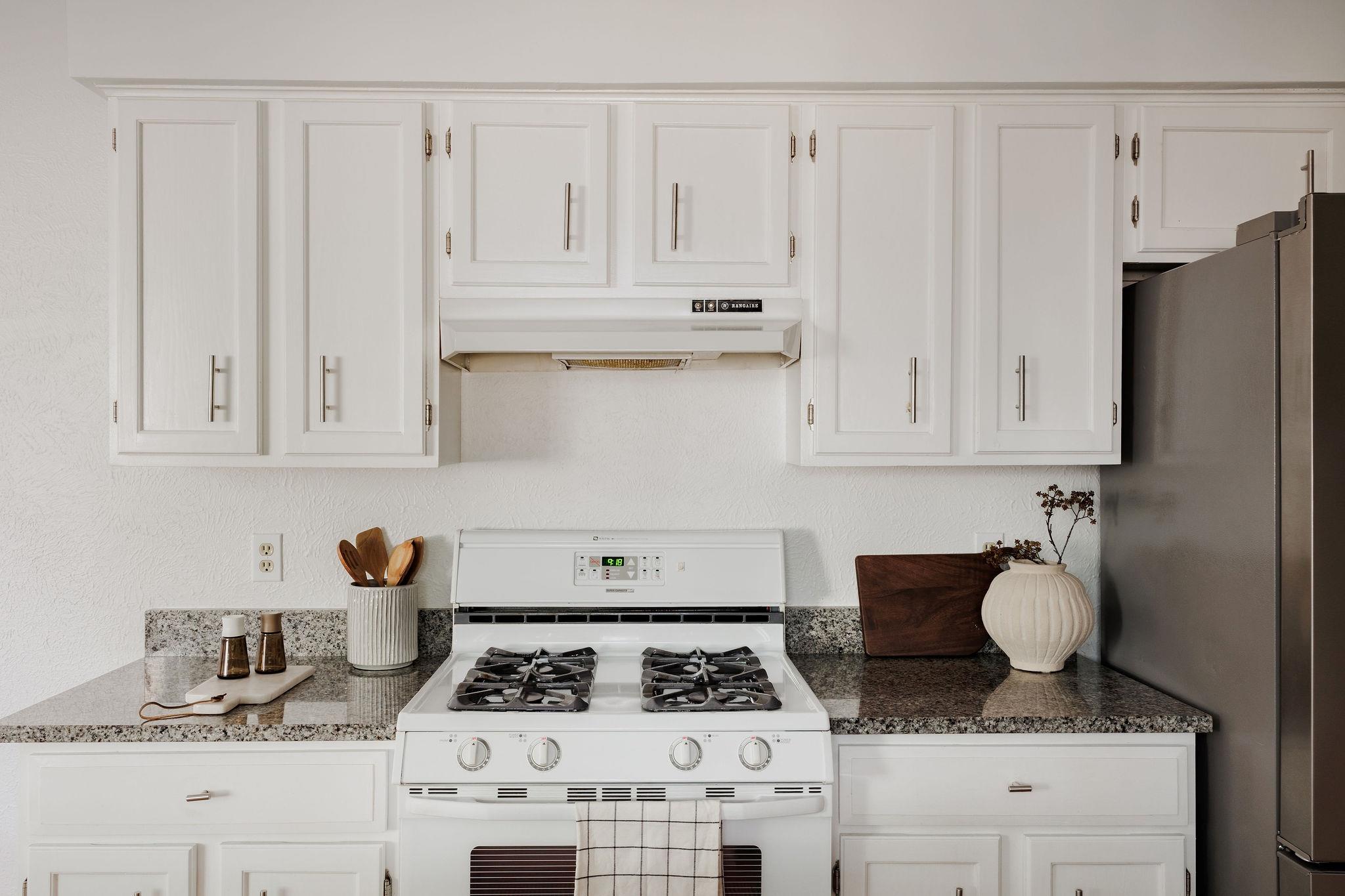 7806 Beauregard Cir, Austin, TX 78745