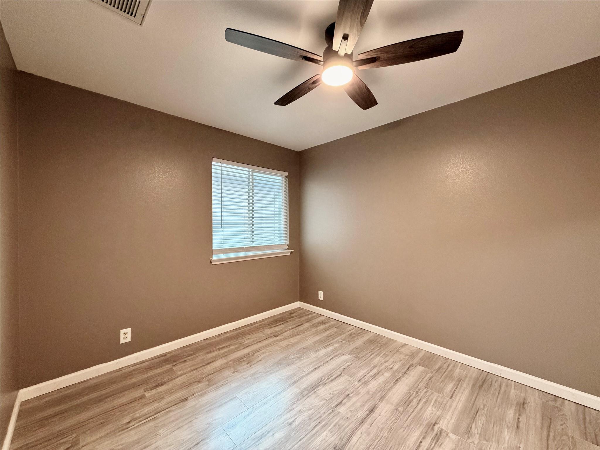 12504 Paloma Blanca Way, Del Valle, TX 78617