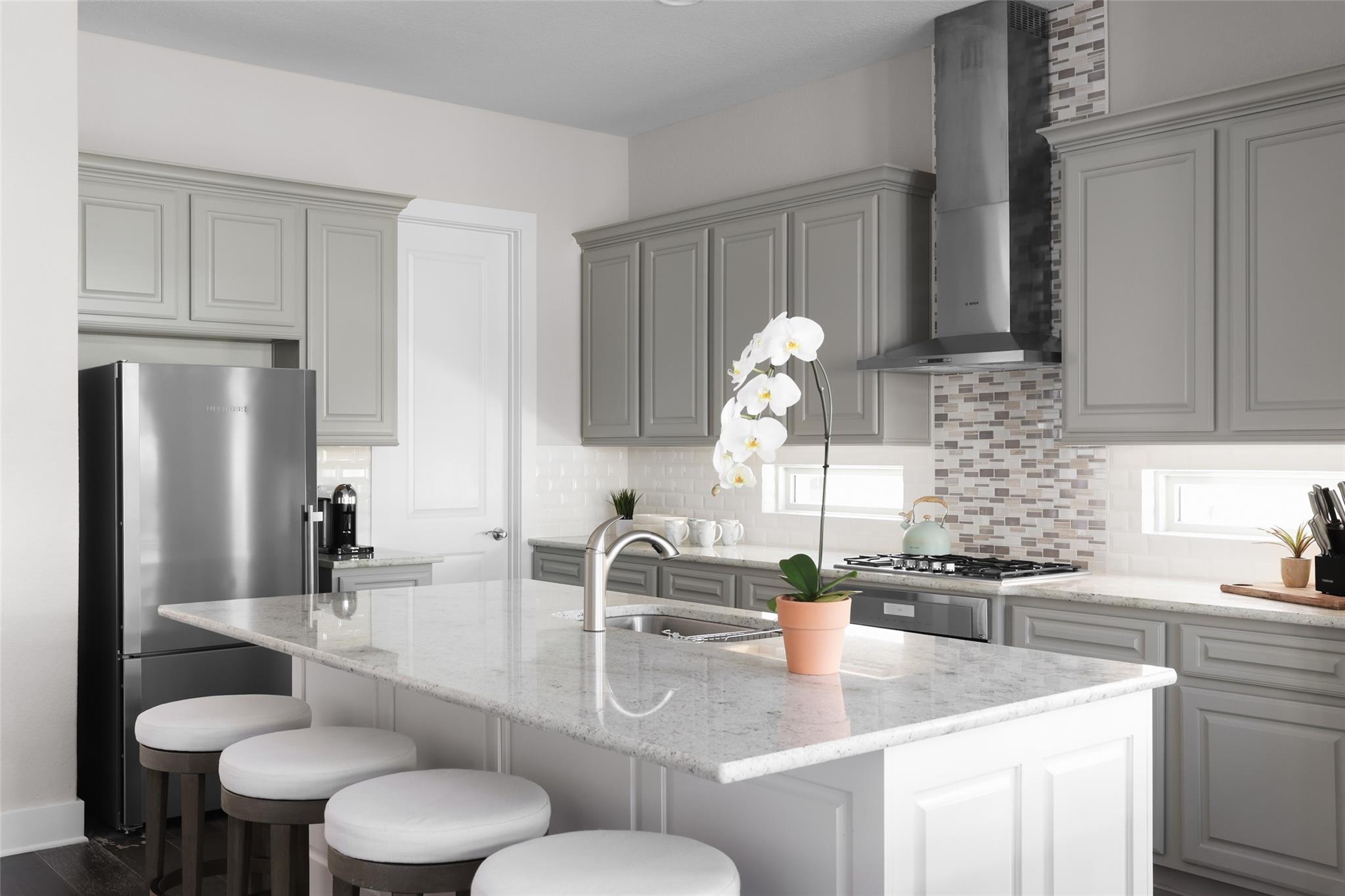 105 Cascading Water Pl, Lakeway, TX 78734