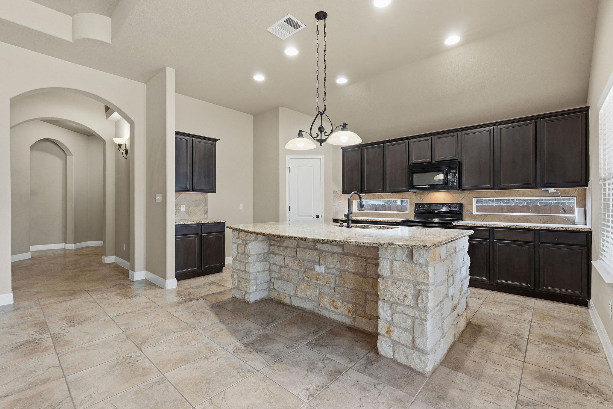 201 Caddo Lake Dr, Georgetown, TX 78628