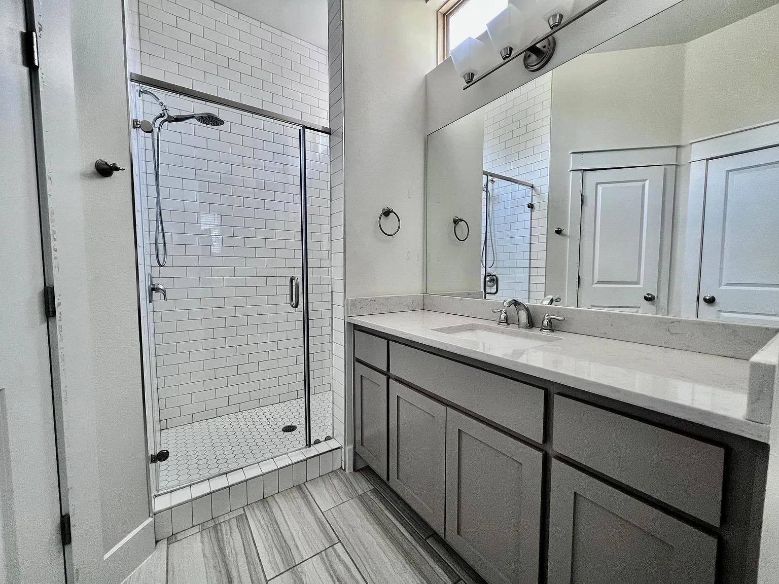 13501 Metric Blvd # 1, Austin, TX 78727