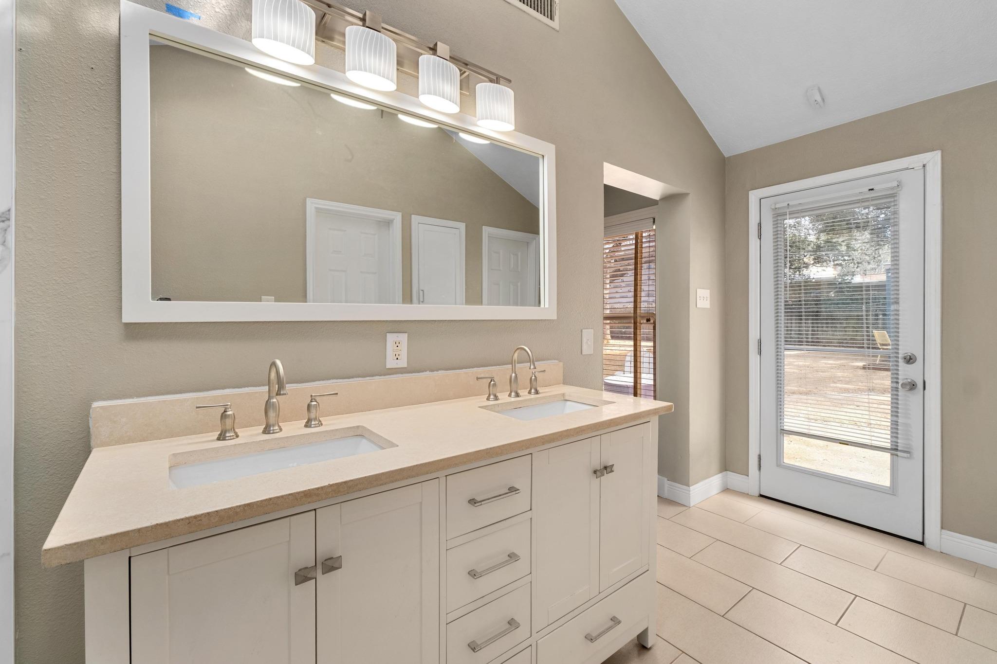 2309 Forest Ave, Austin, TX 78704