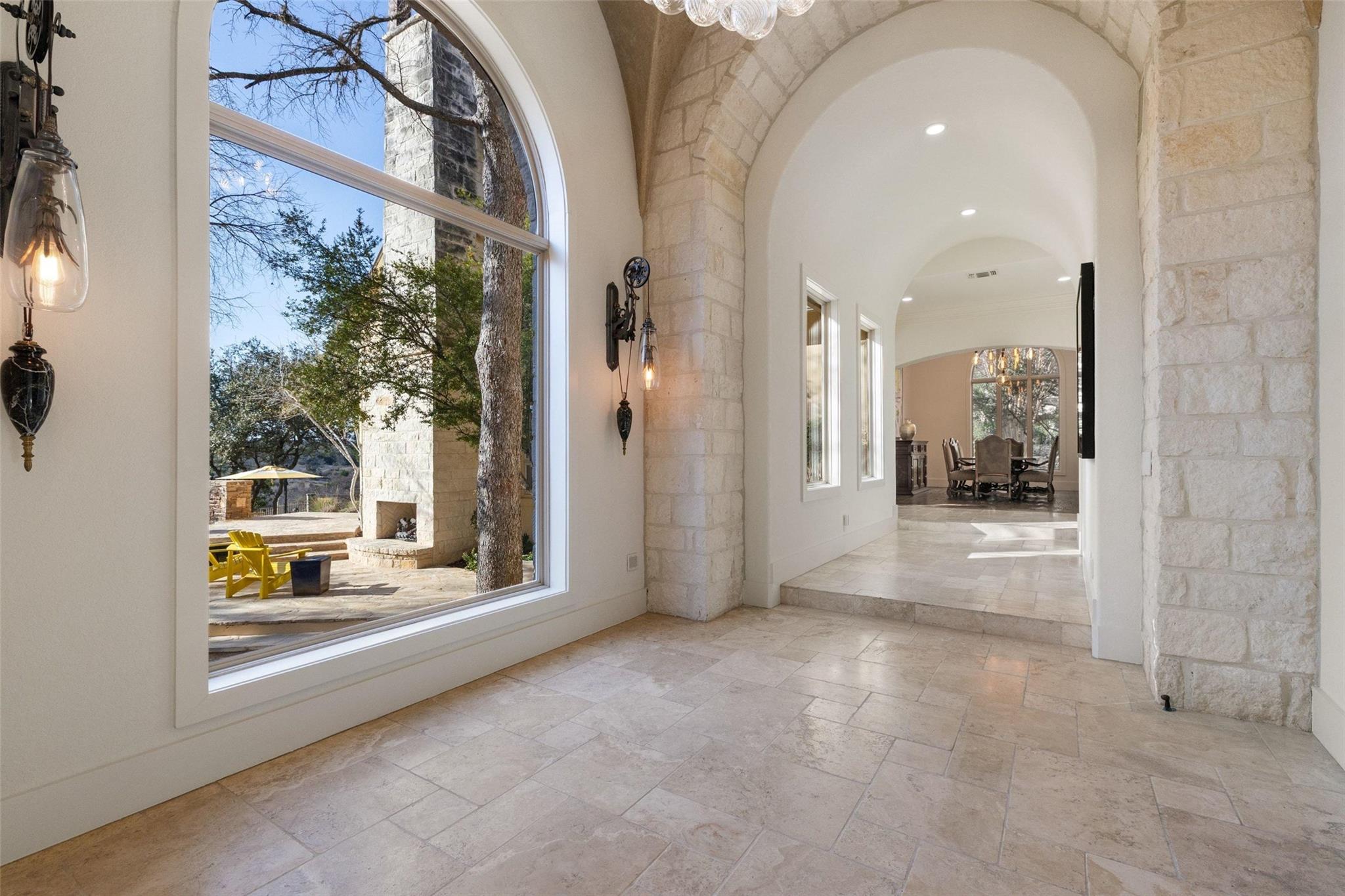 954 Riverforest Dr, New Braunfels, TX 78132