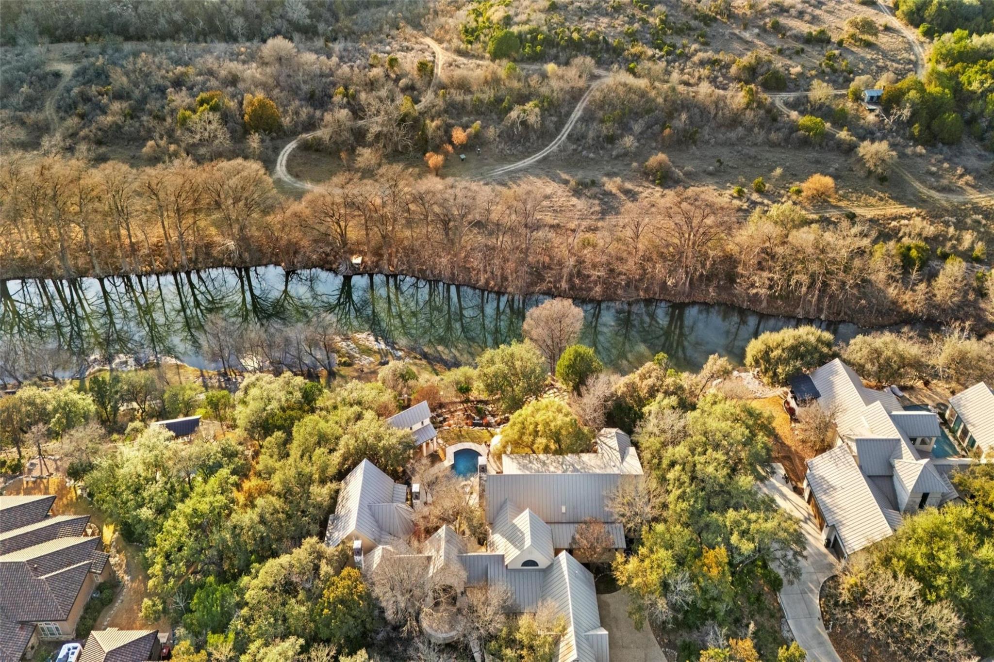 954 Riverforest Dr, New Braunfels, TX 78132