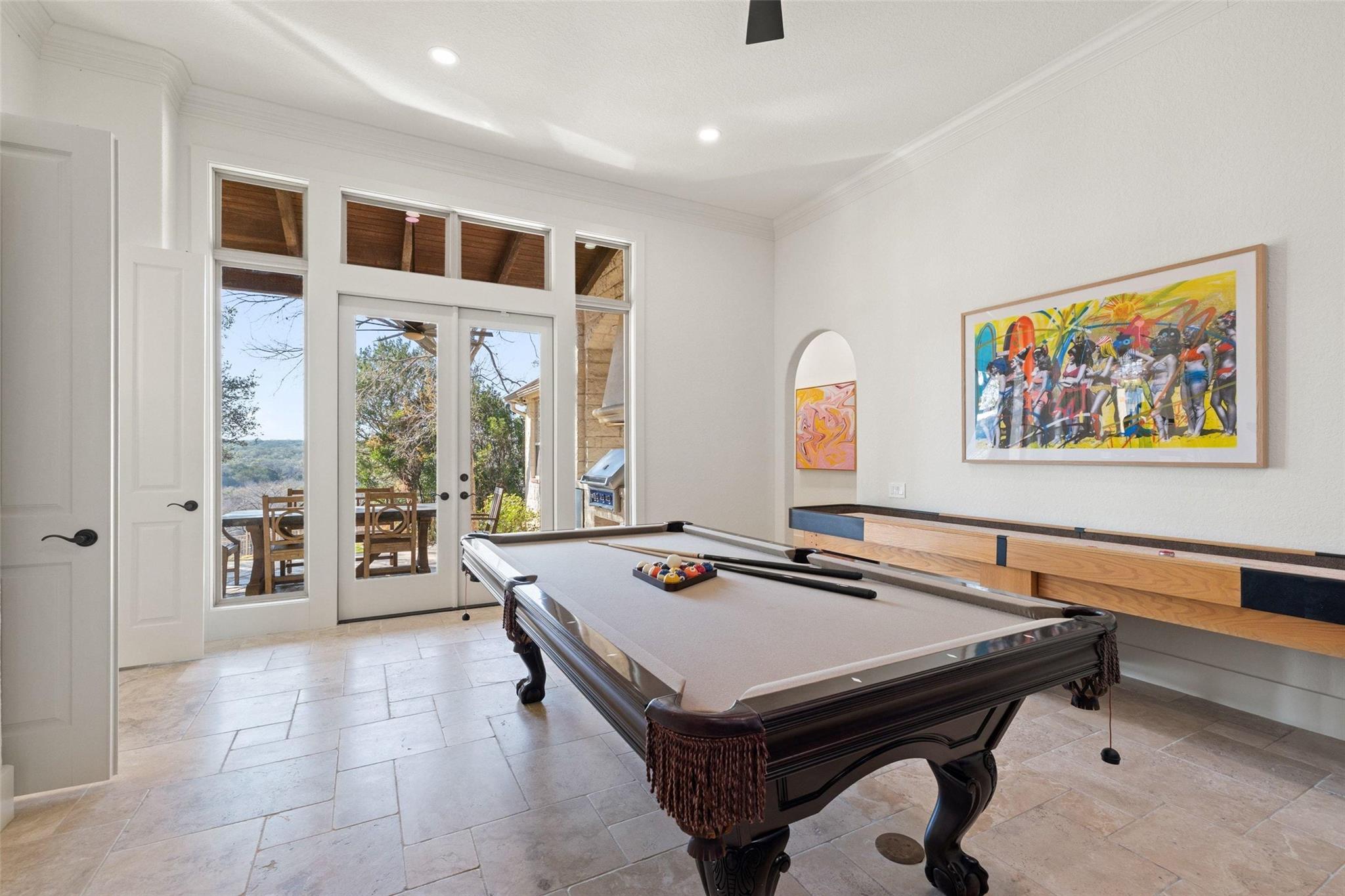 954 Riverforest Dr, New Braunfels, TX 78132